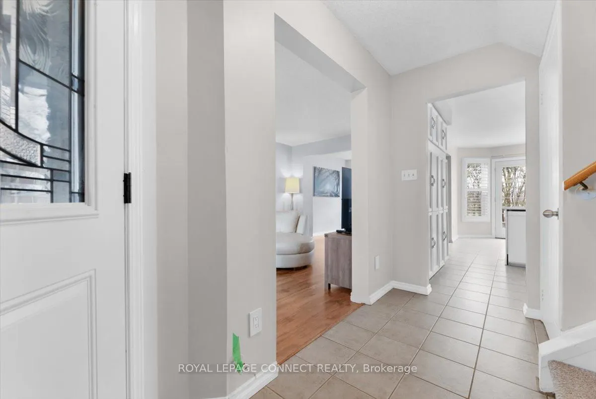 54 Parklawn Drive W