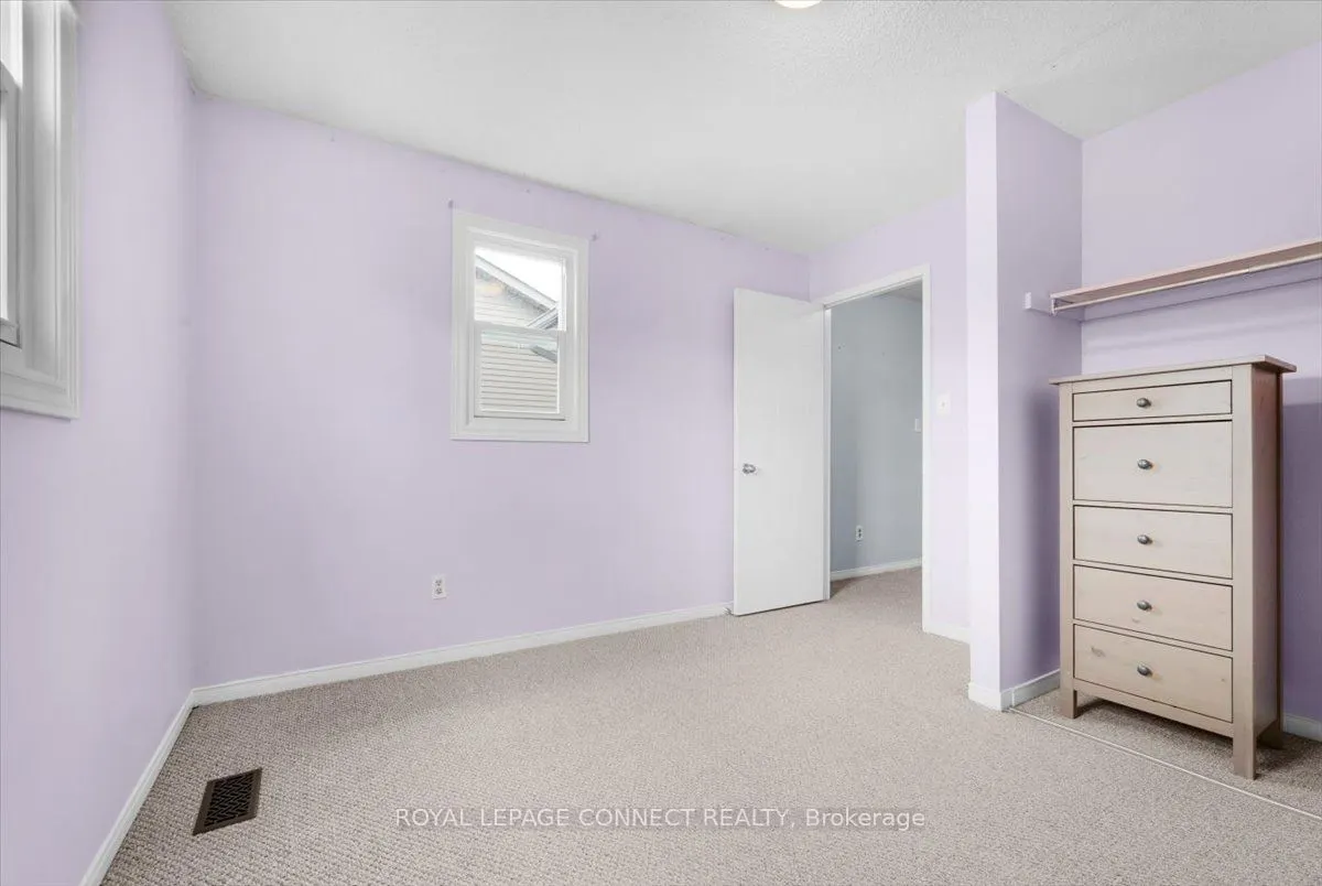 54 Parklawn Drive W