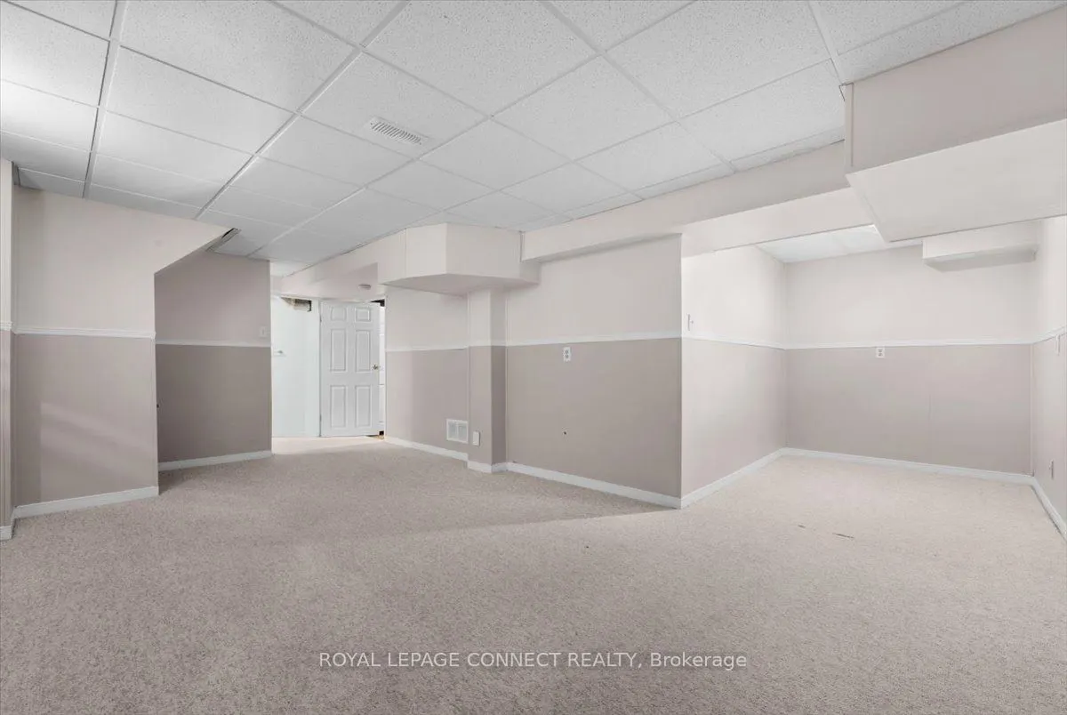 54 Parklawn Drive W