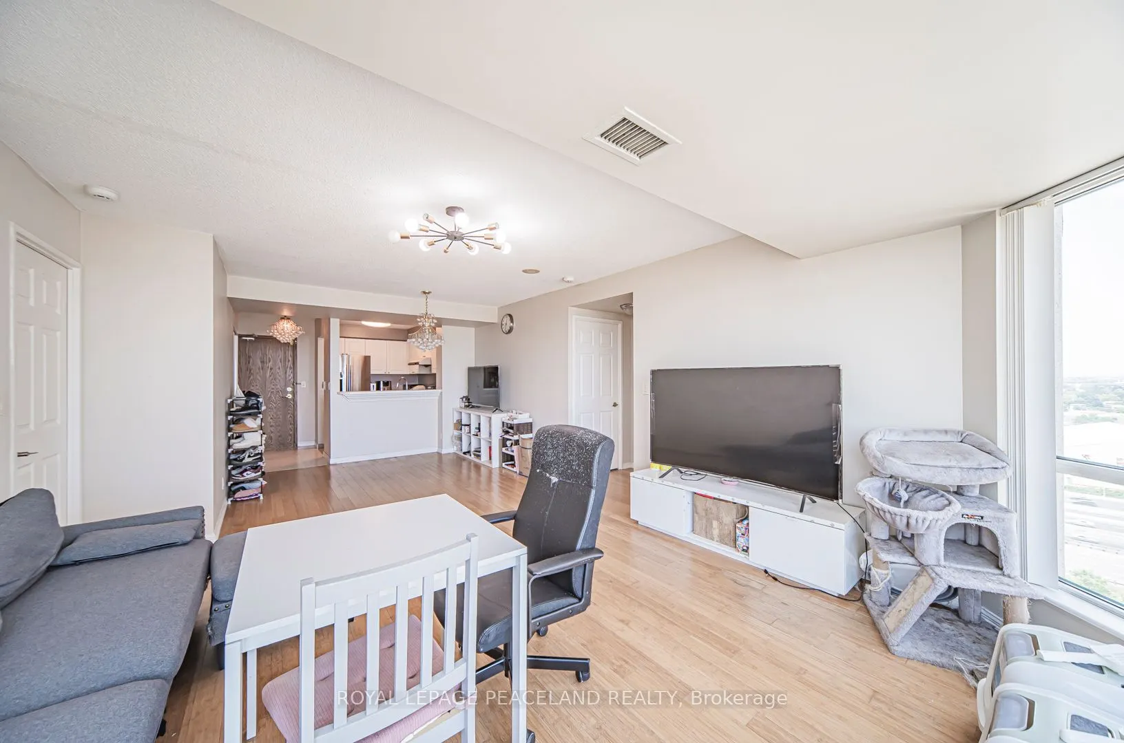 1 Lee Centre Drive, #1905