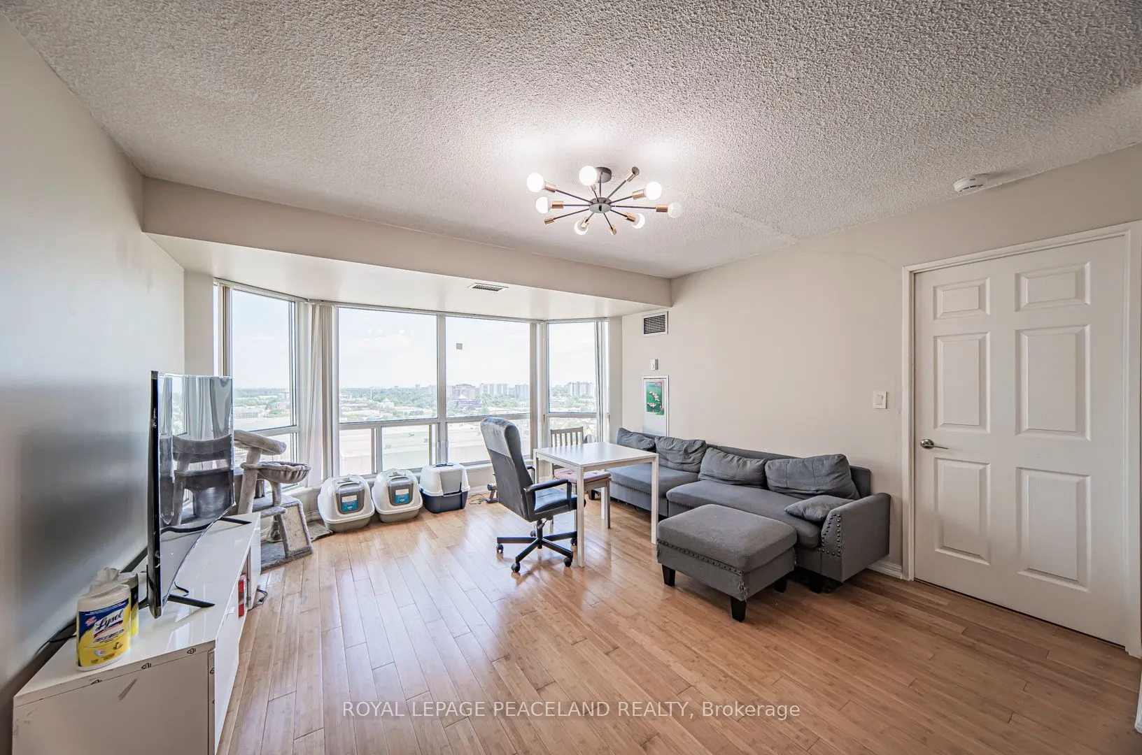 1 Lee Centre Drive, #1905