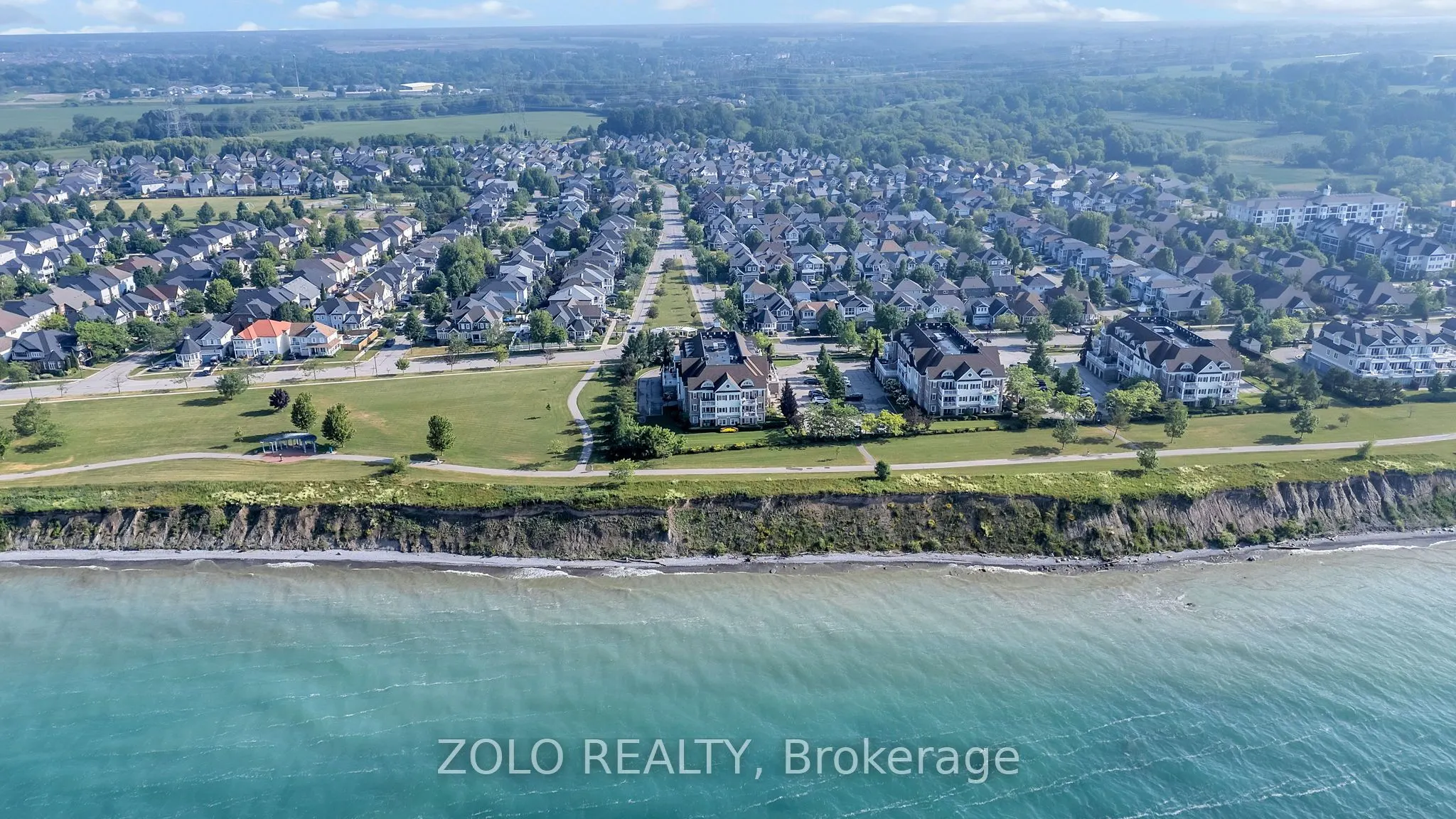 395 Lakebreeze Drive, #301