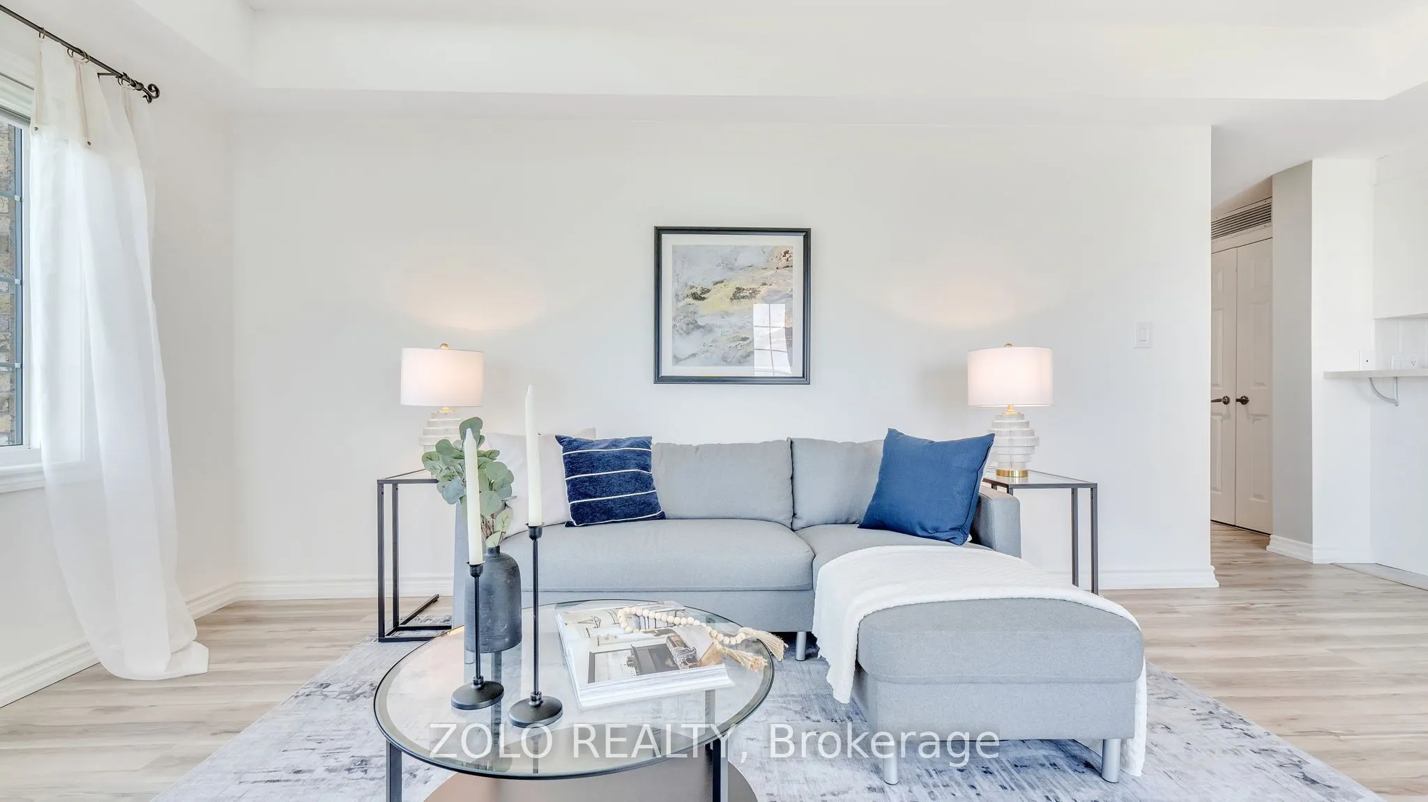 395 Lakebreeze Drive, #301