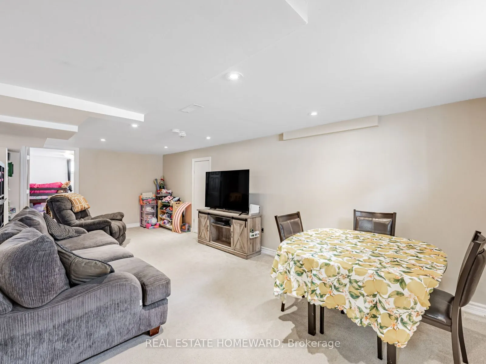 793 Eastglen Drive