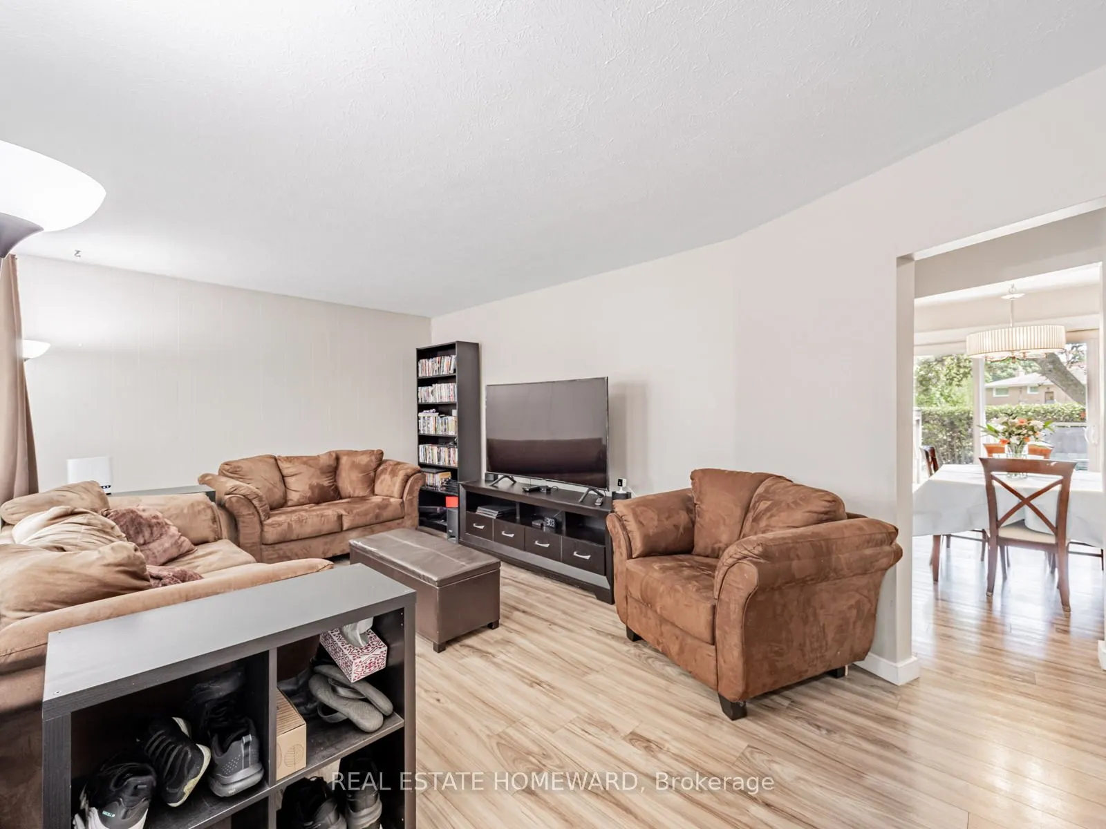 793 Eastglen Drive