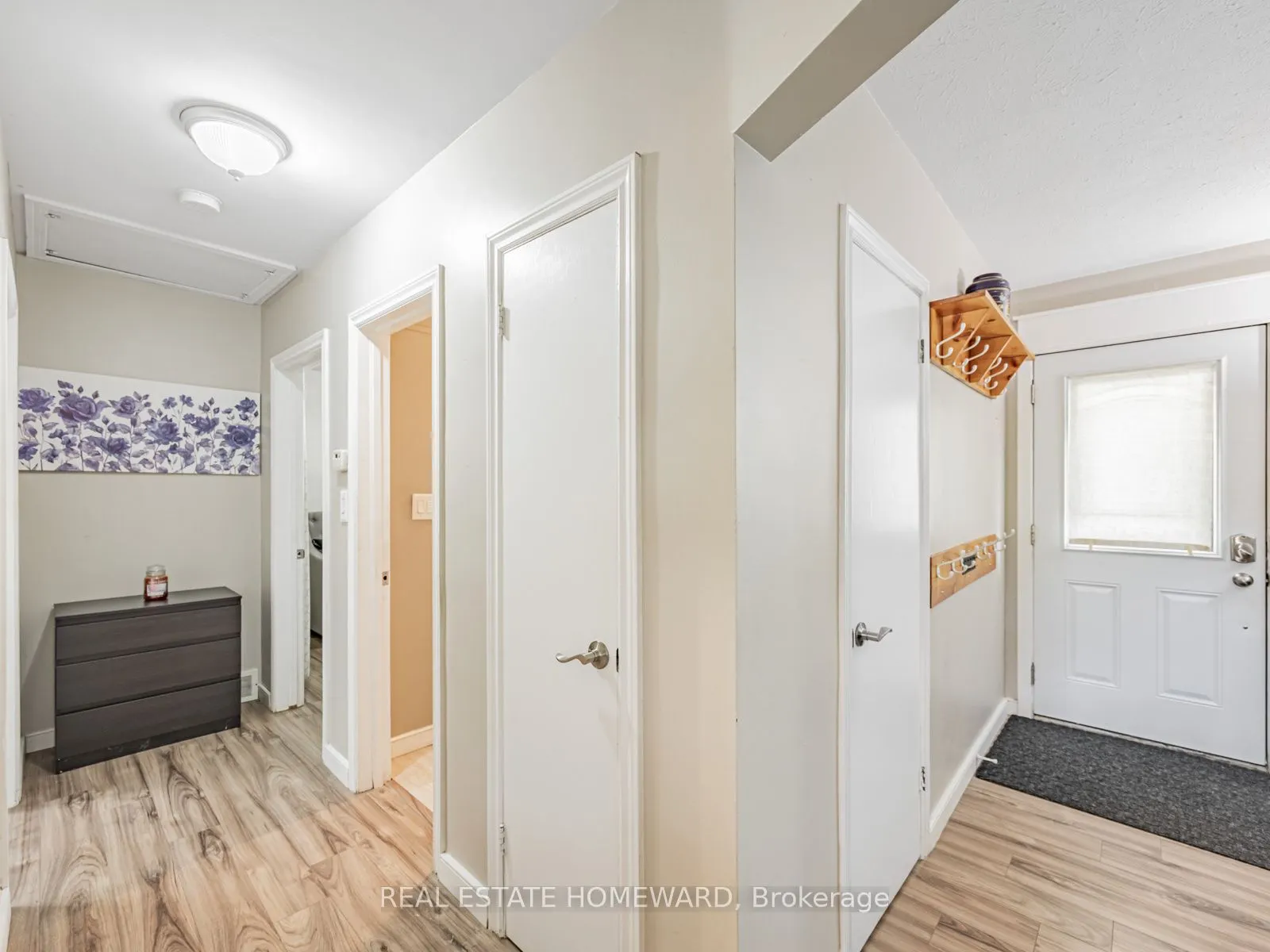 793 Eastglen Drive