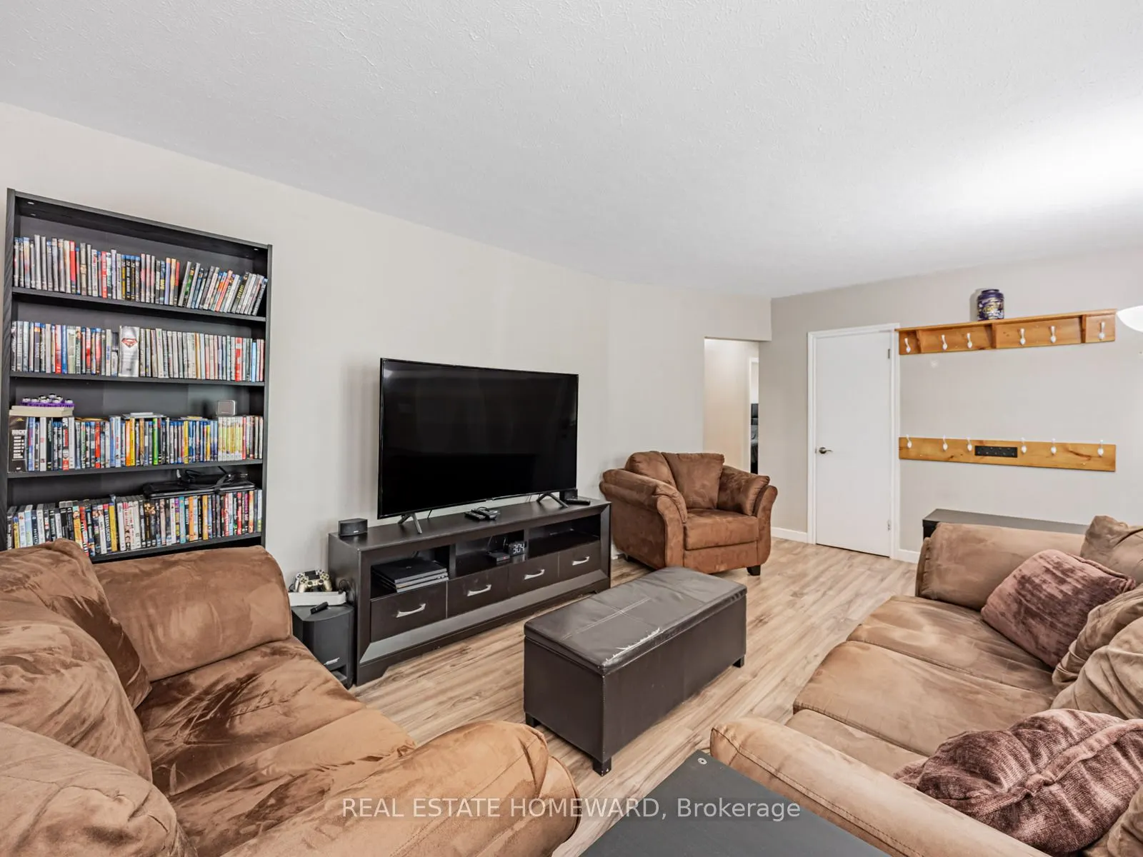 793 Eastglen Drive