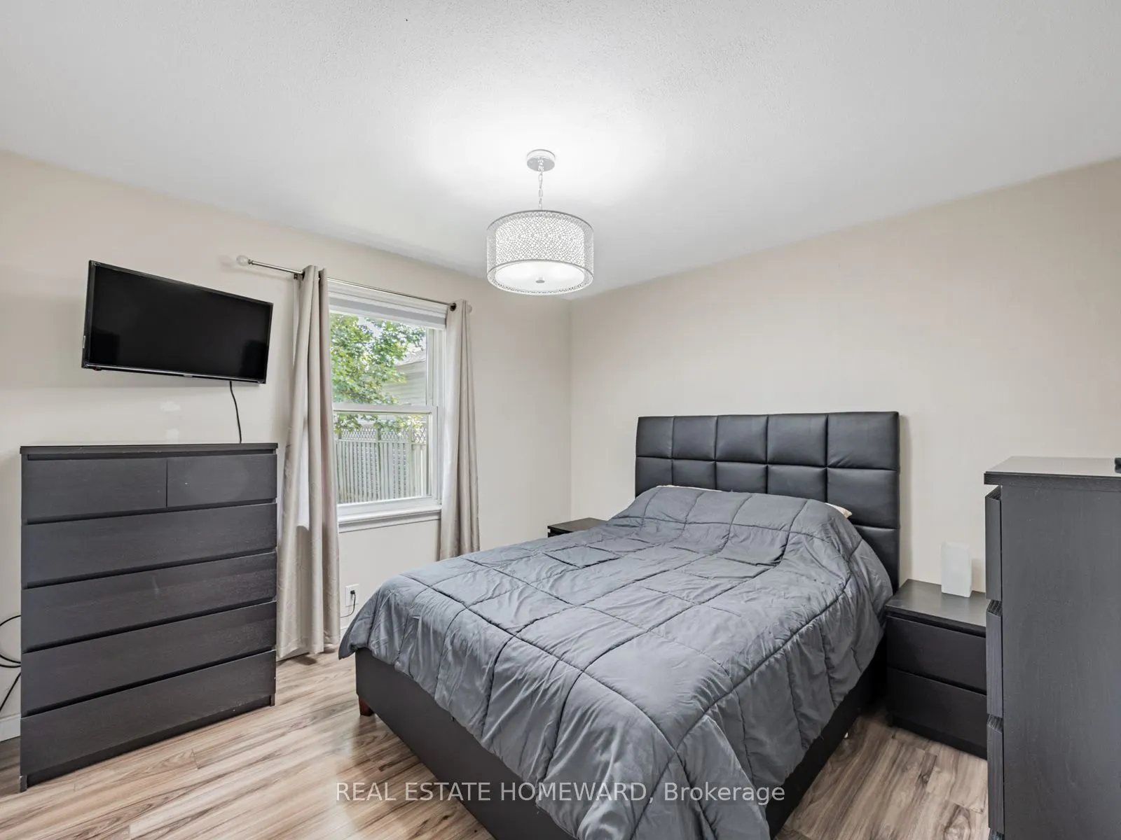 793 Eastglen Drive