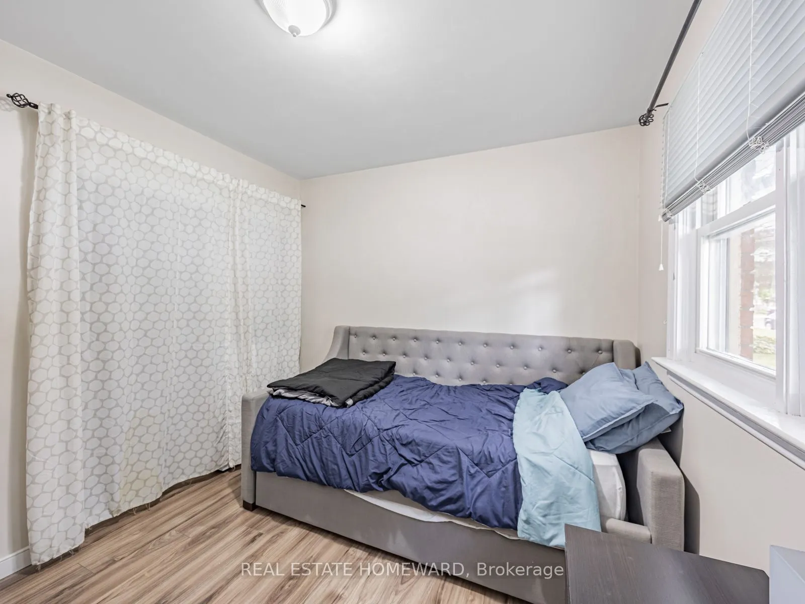 793 Eastglen Drive