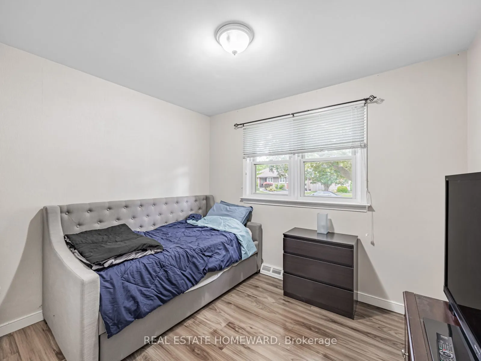 793 Eastglen Drive
