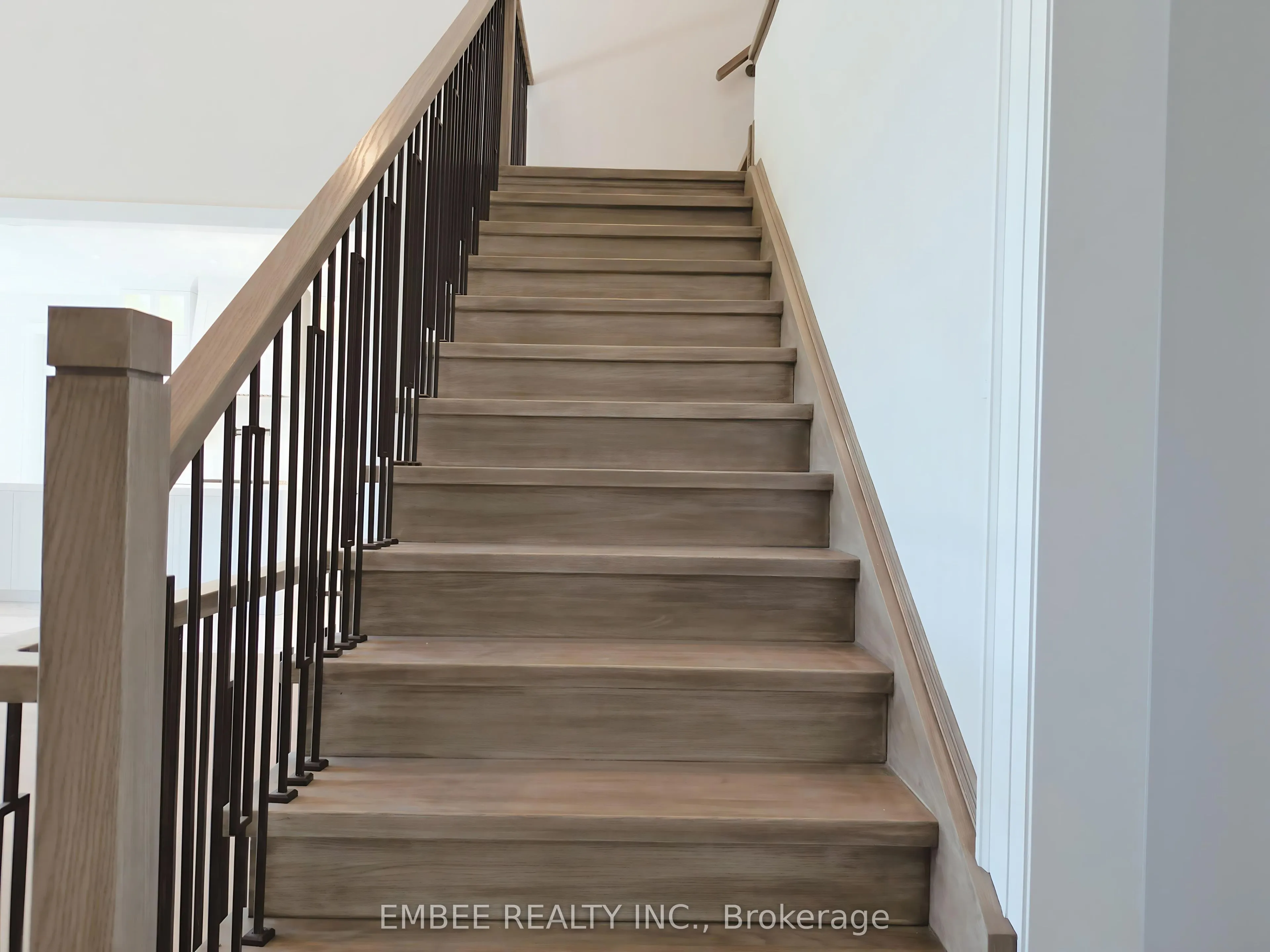 46 Bonnie Brae Court