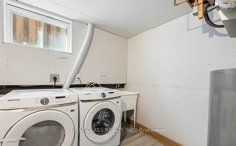 25 Lansbury Drive, #Basemen