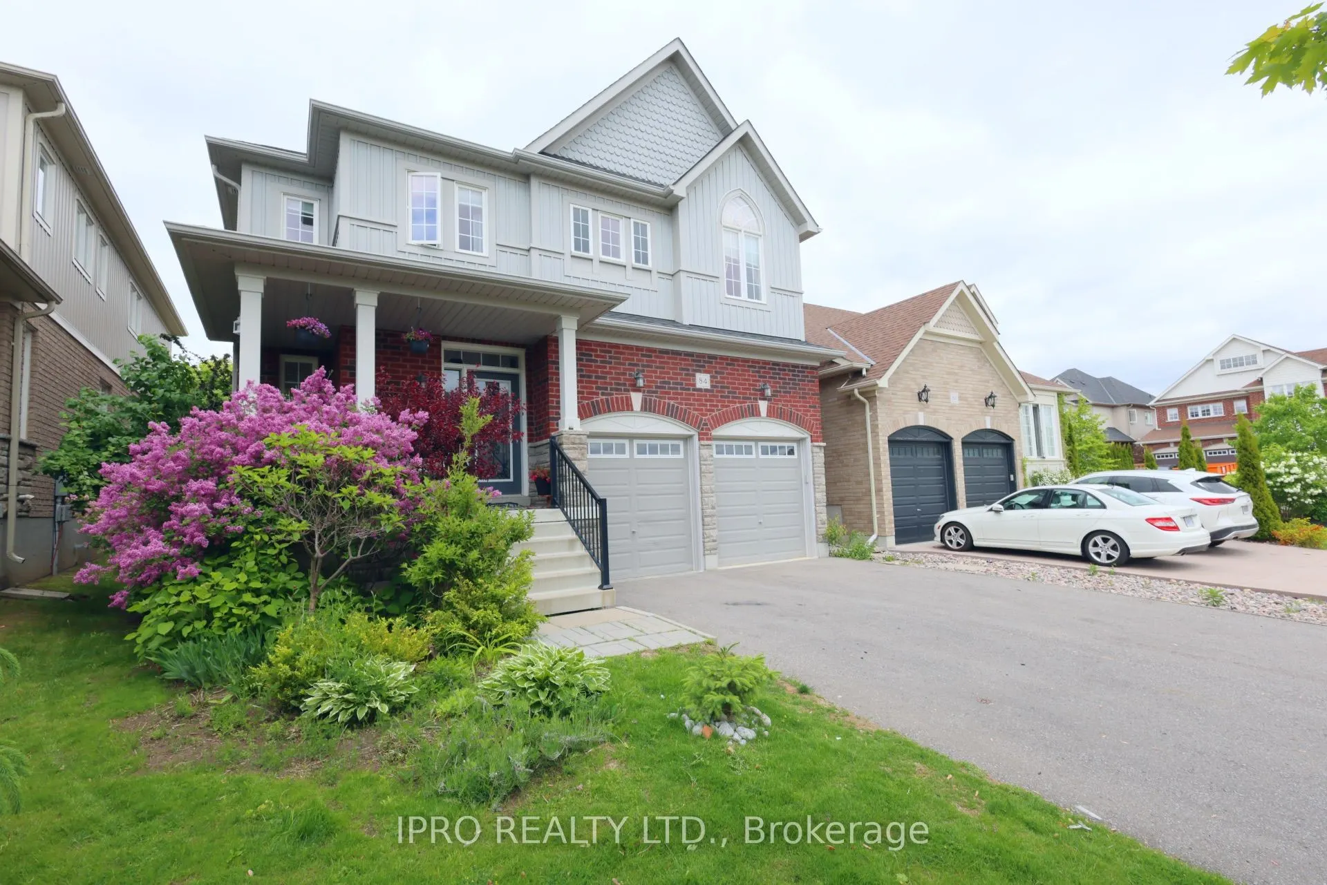 84 Courtney Street