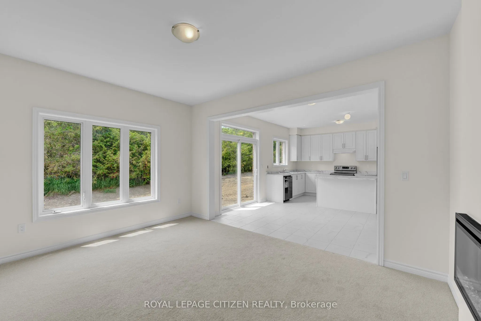 98 North Garden Boulevard W