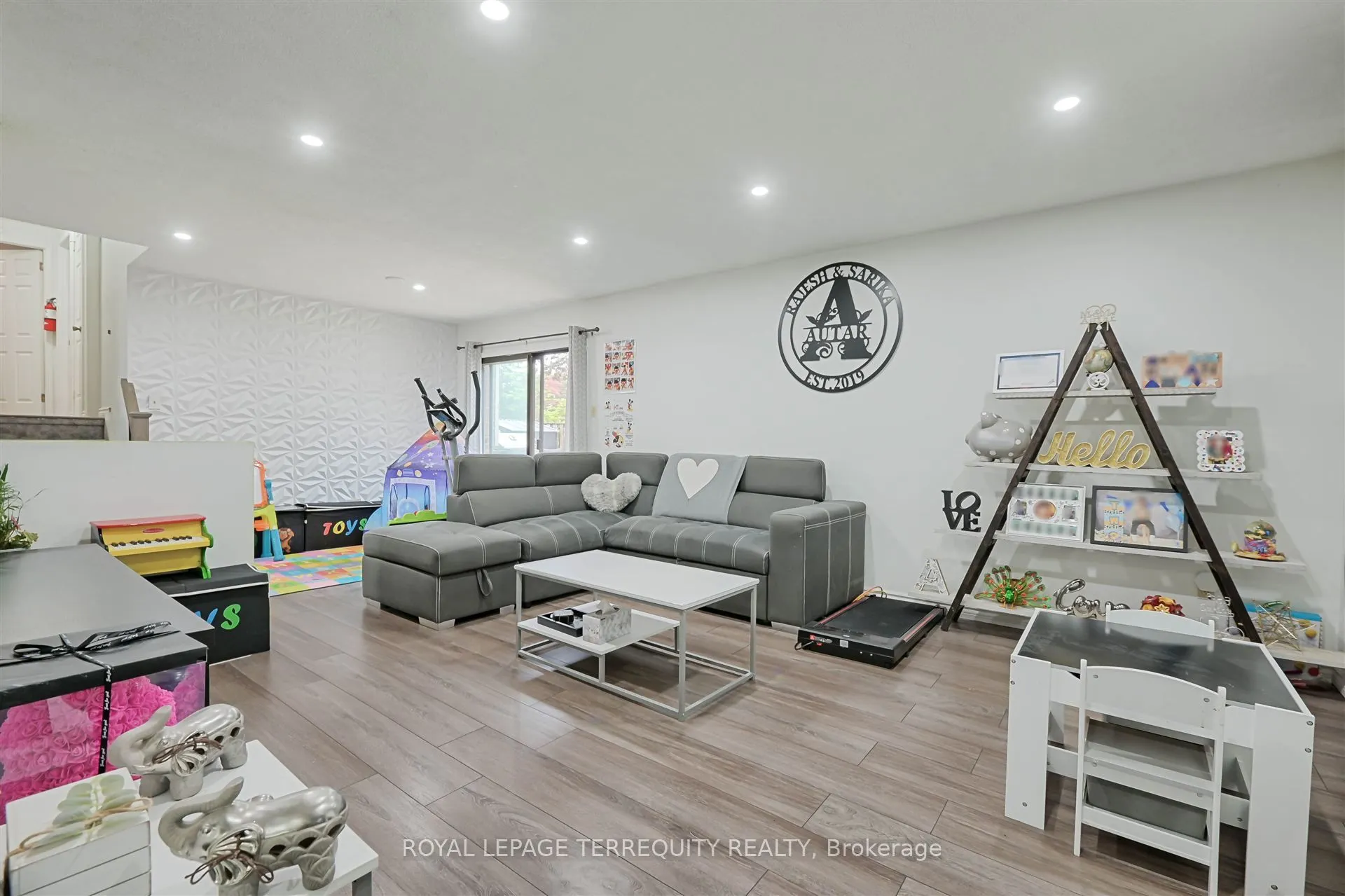 1170 Trillium Court