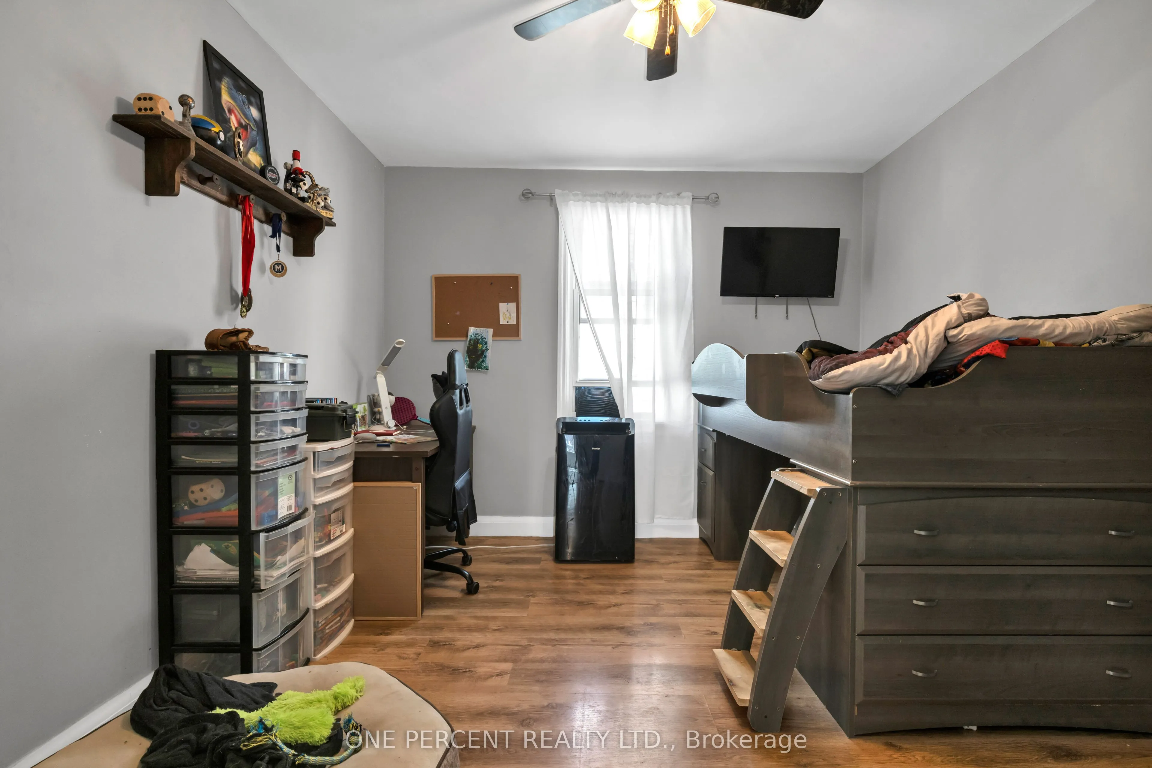 1428 Simcoe Street S