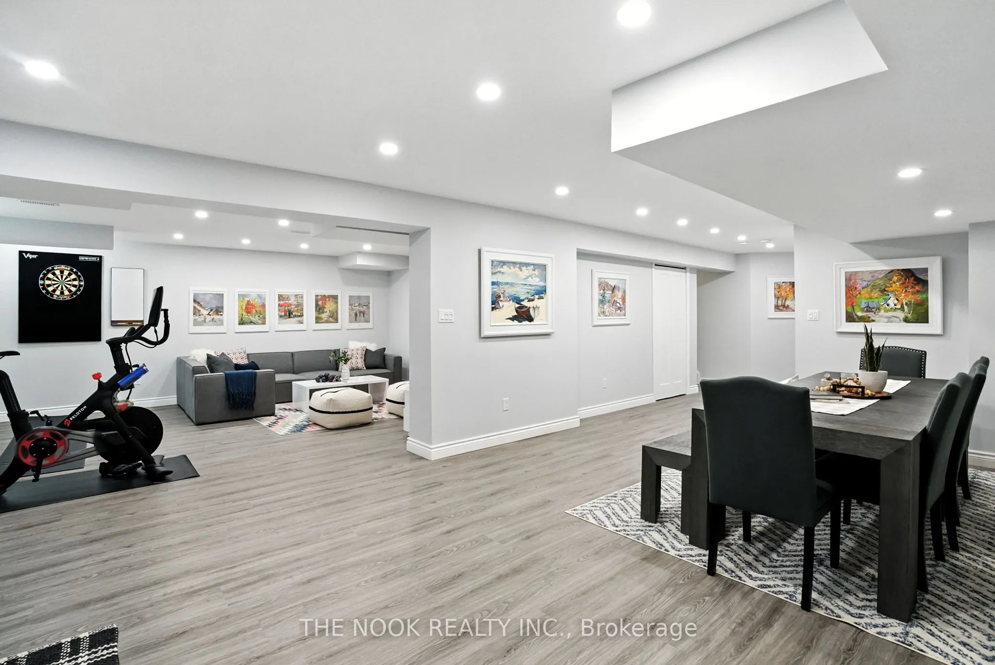 207 Crombie Street