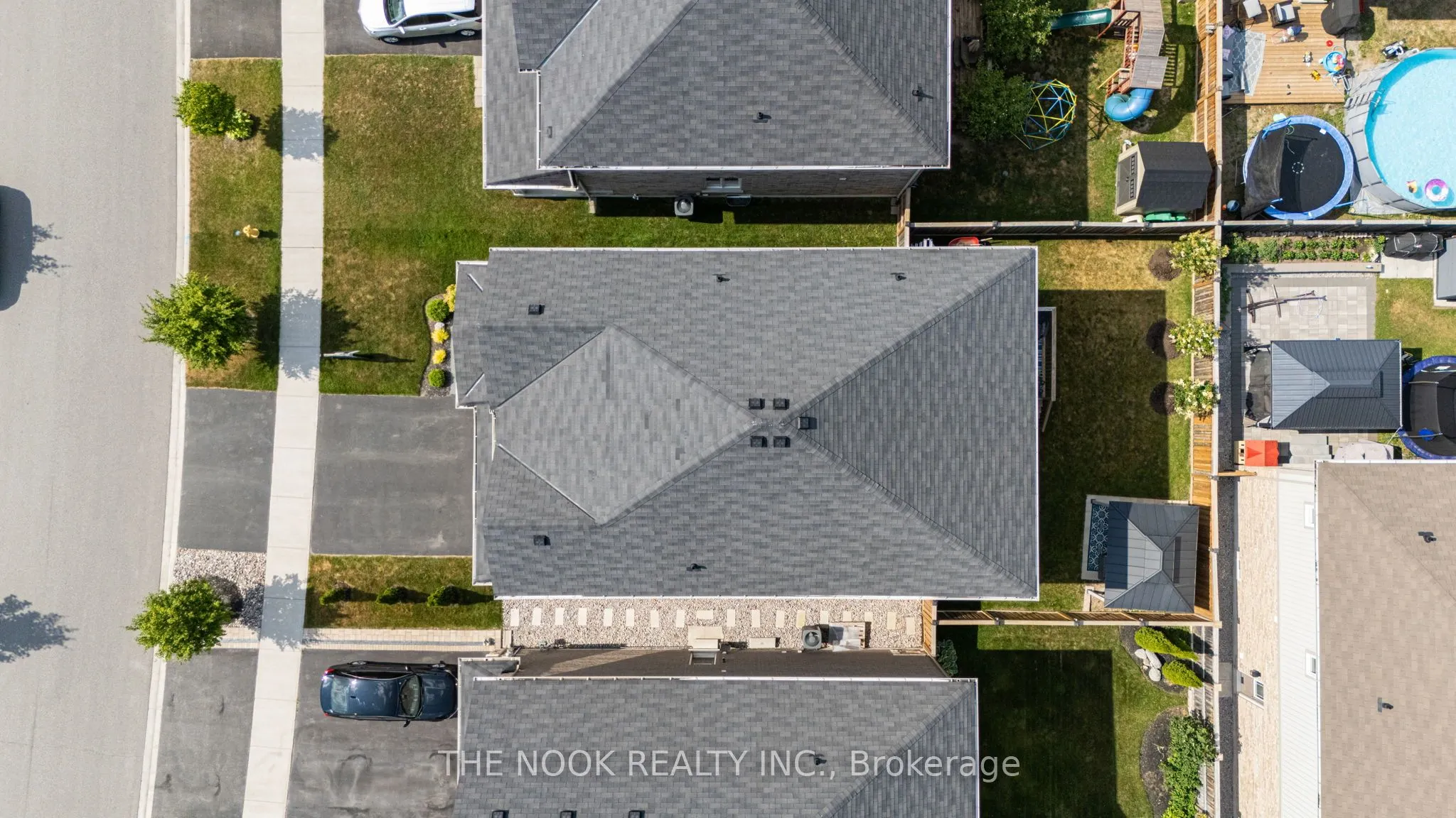 207 Crombie Street