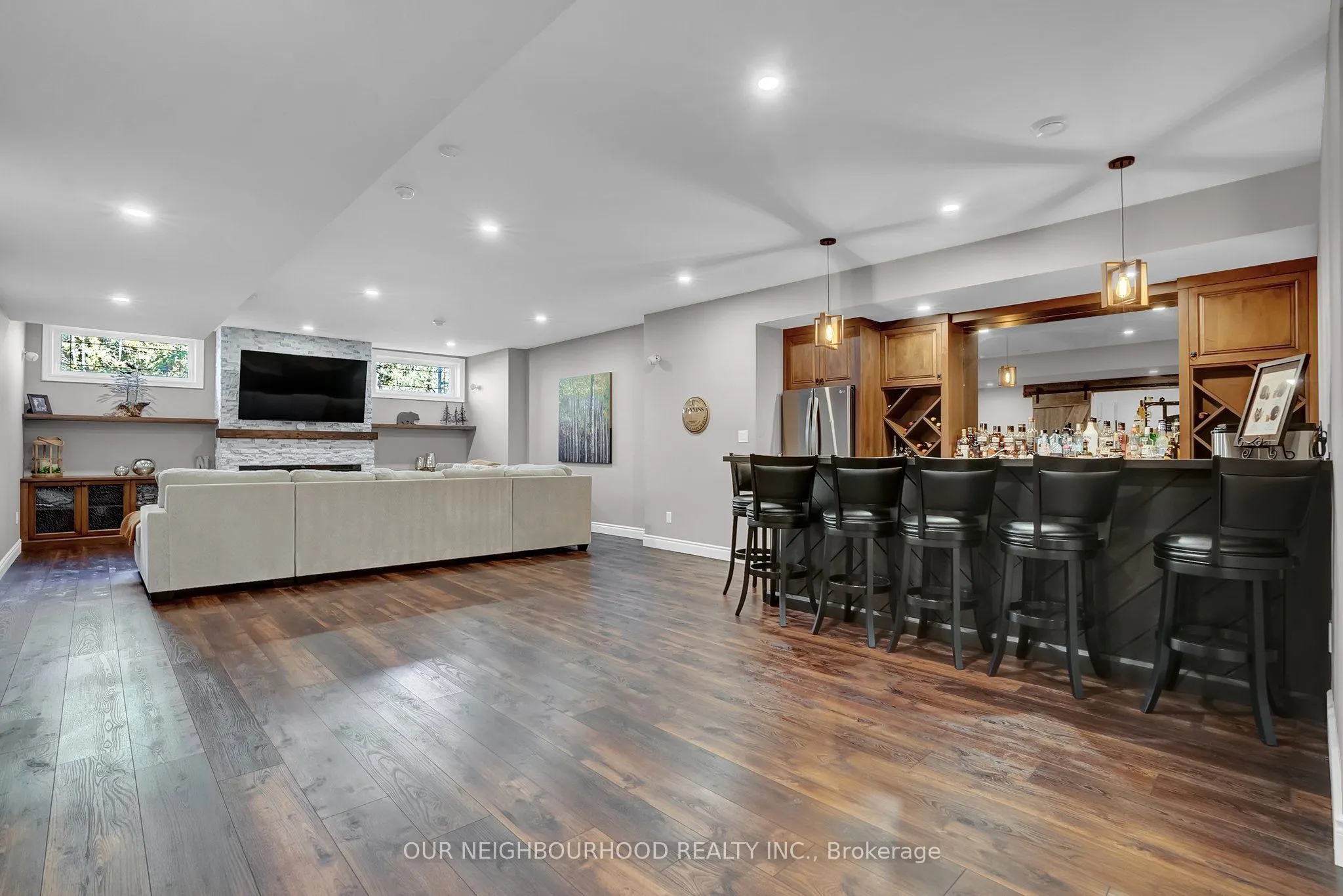 1387 Solina Road