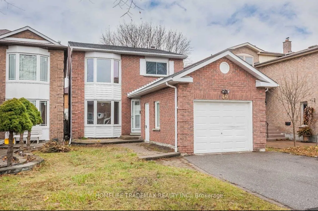 49 Halfmoon Square