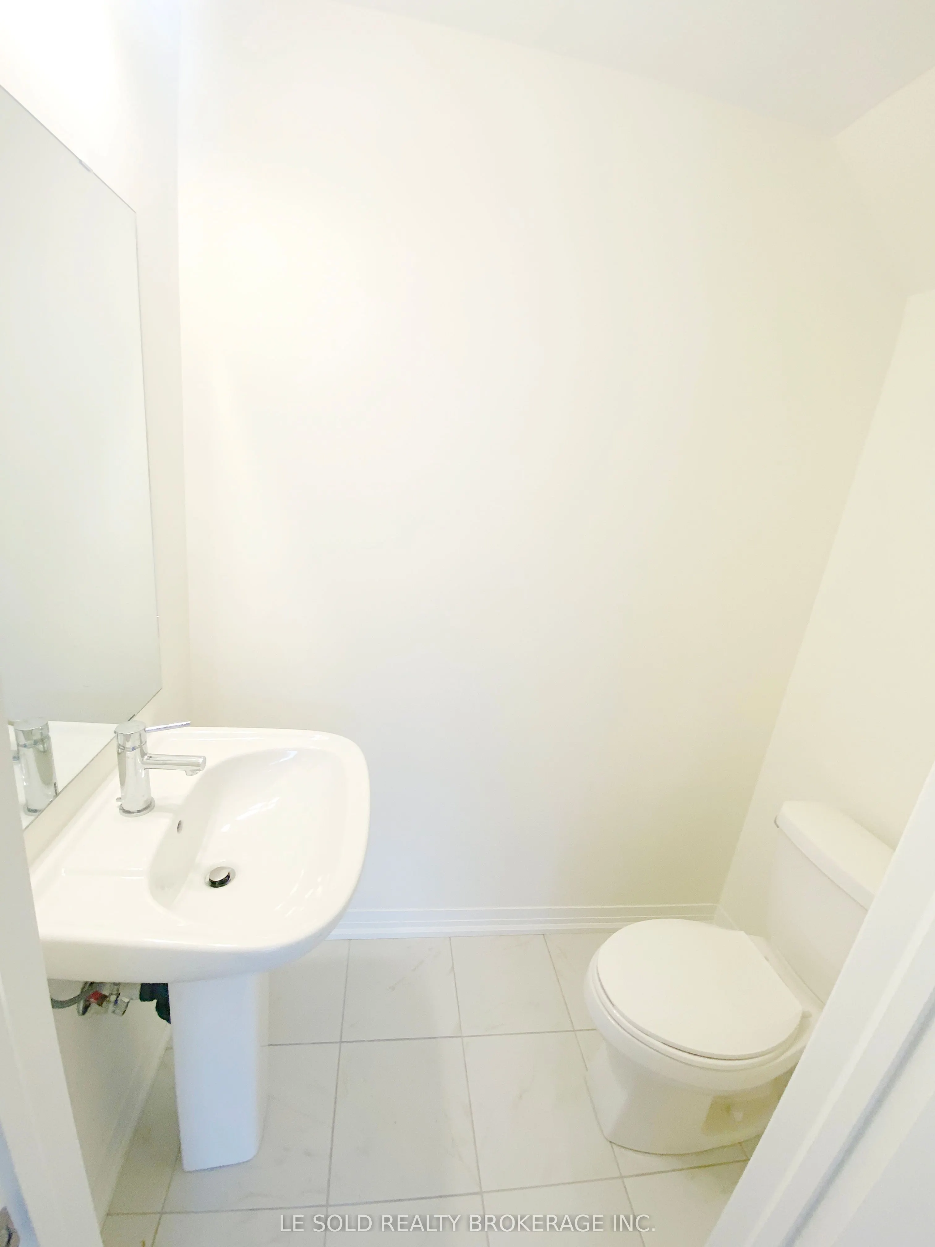 145 Tapscott Road, #32