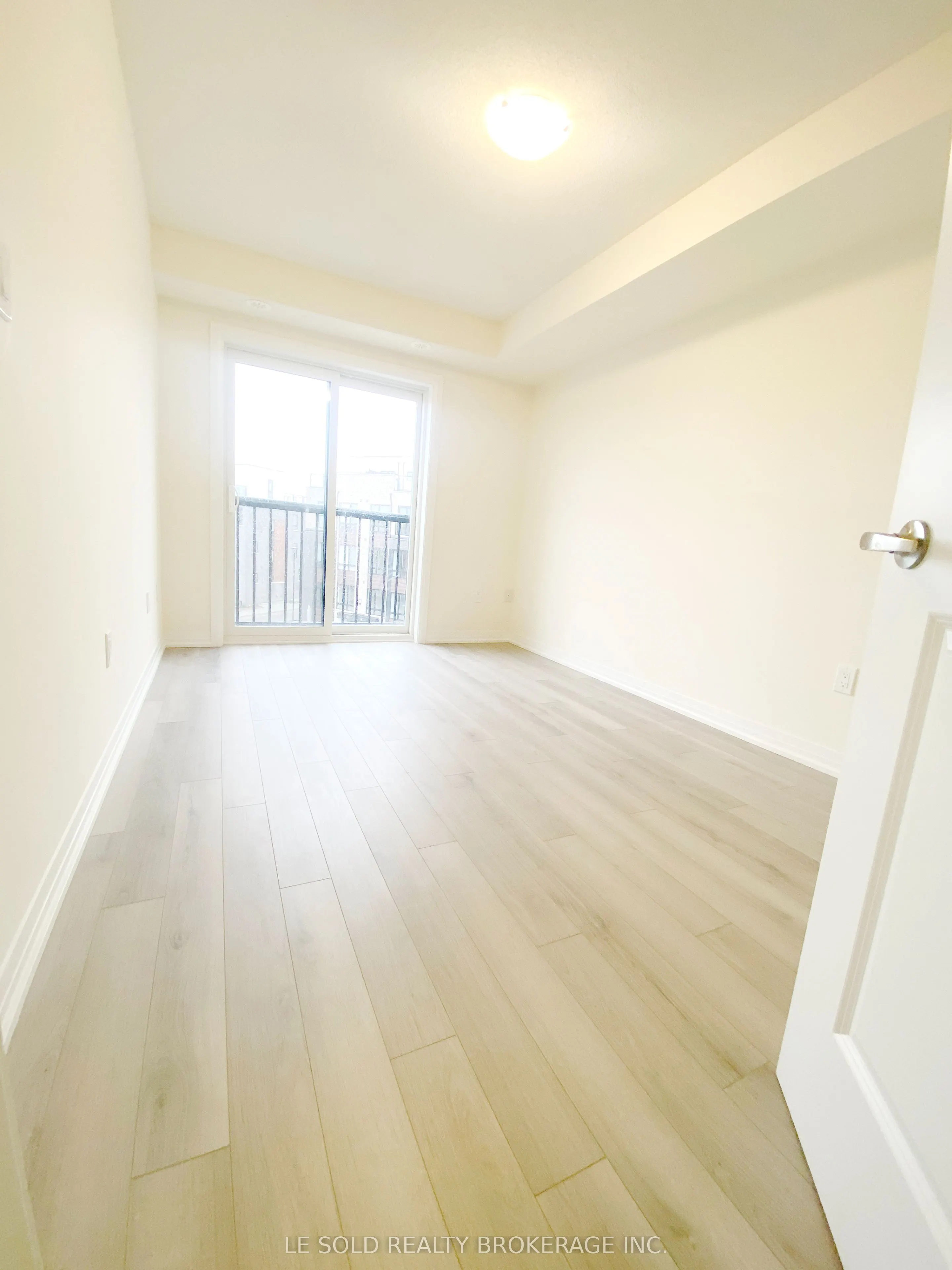 145 Tapscott Road, #32