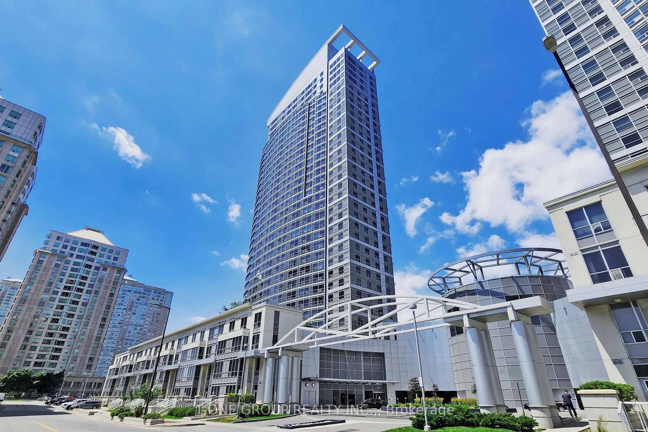 36 LEE CENTRE Drive, #2311