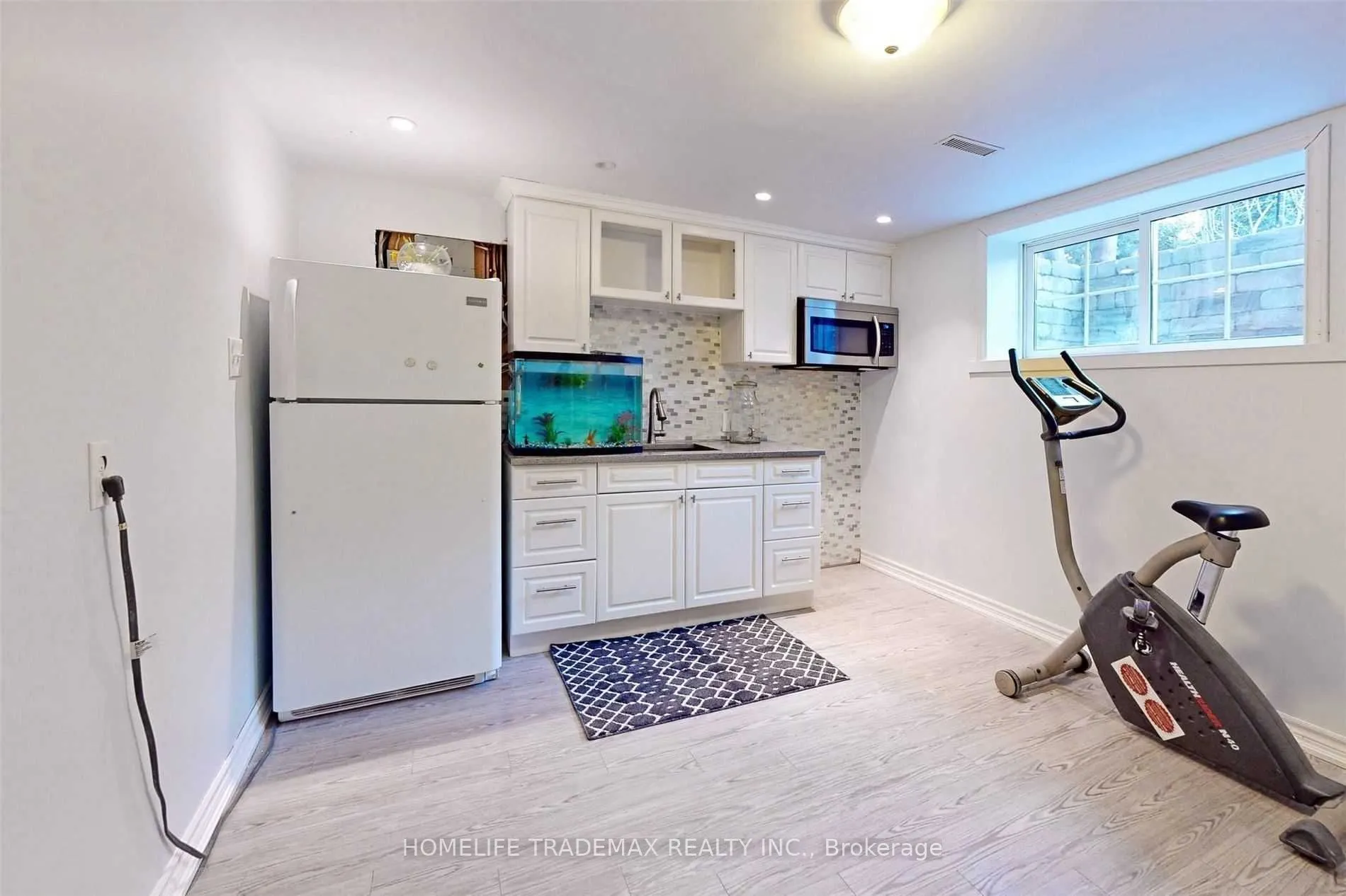 22 Renfield Crescent