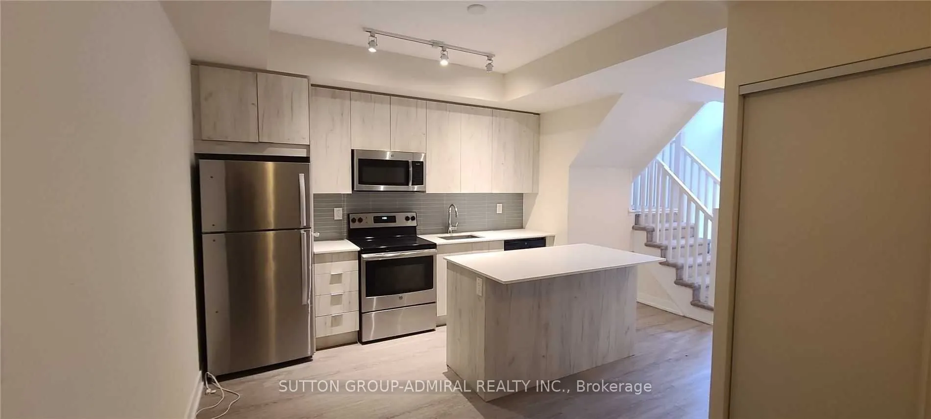 1350 Kingston Road, #TH03