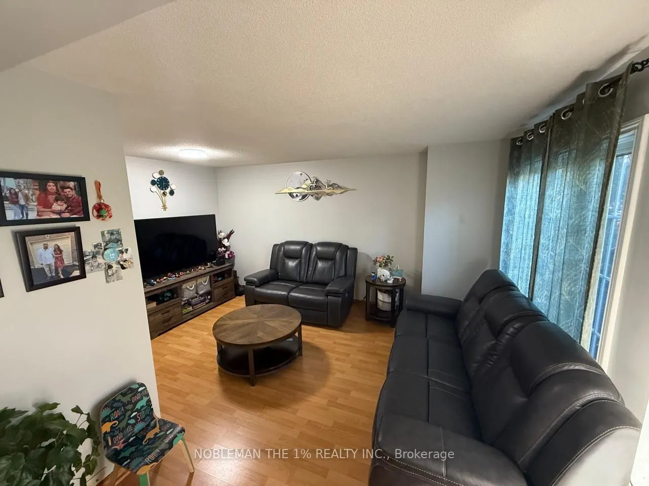 8 Inglis Avenue