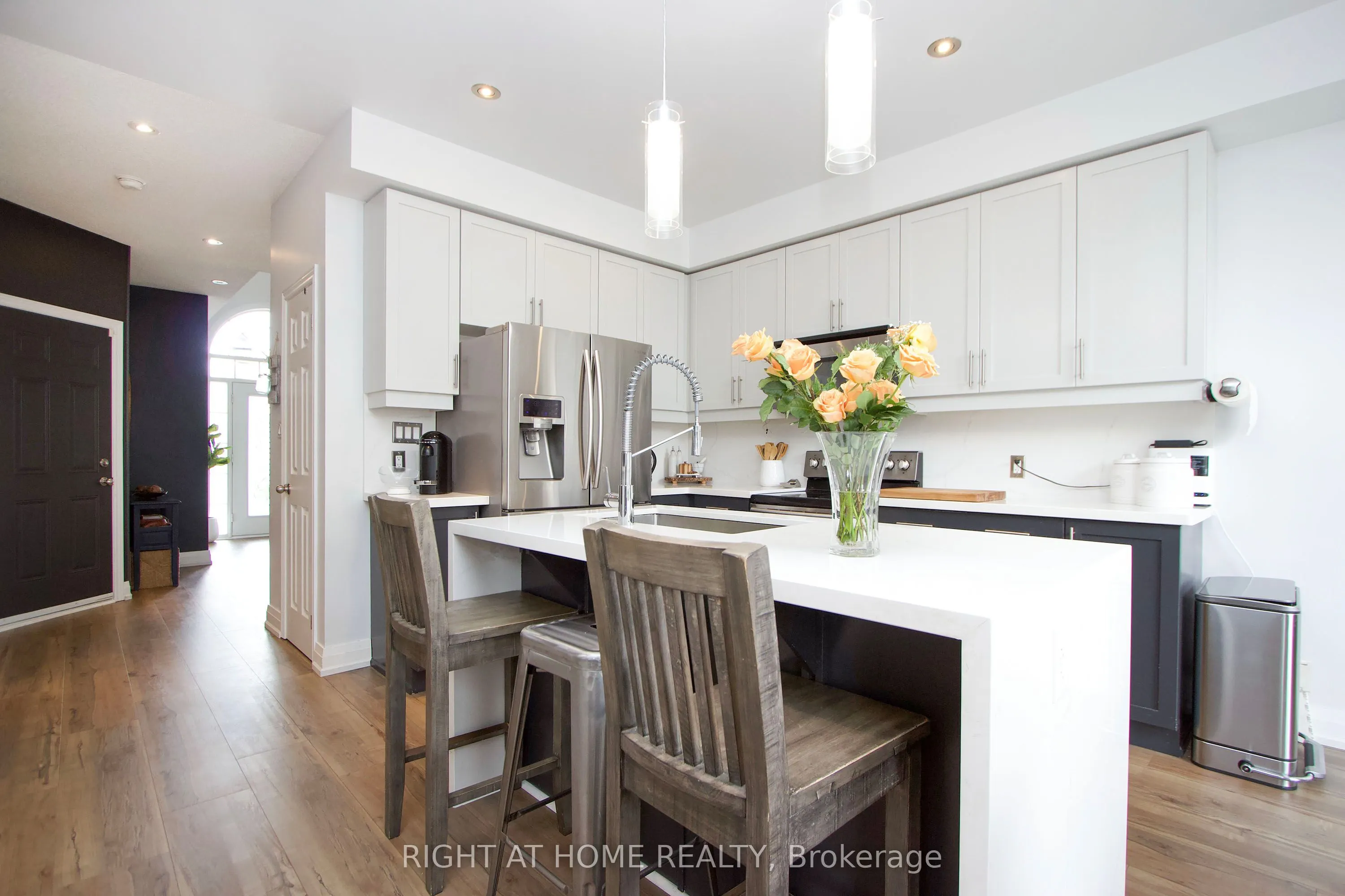 99 Hockley Avenue