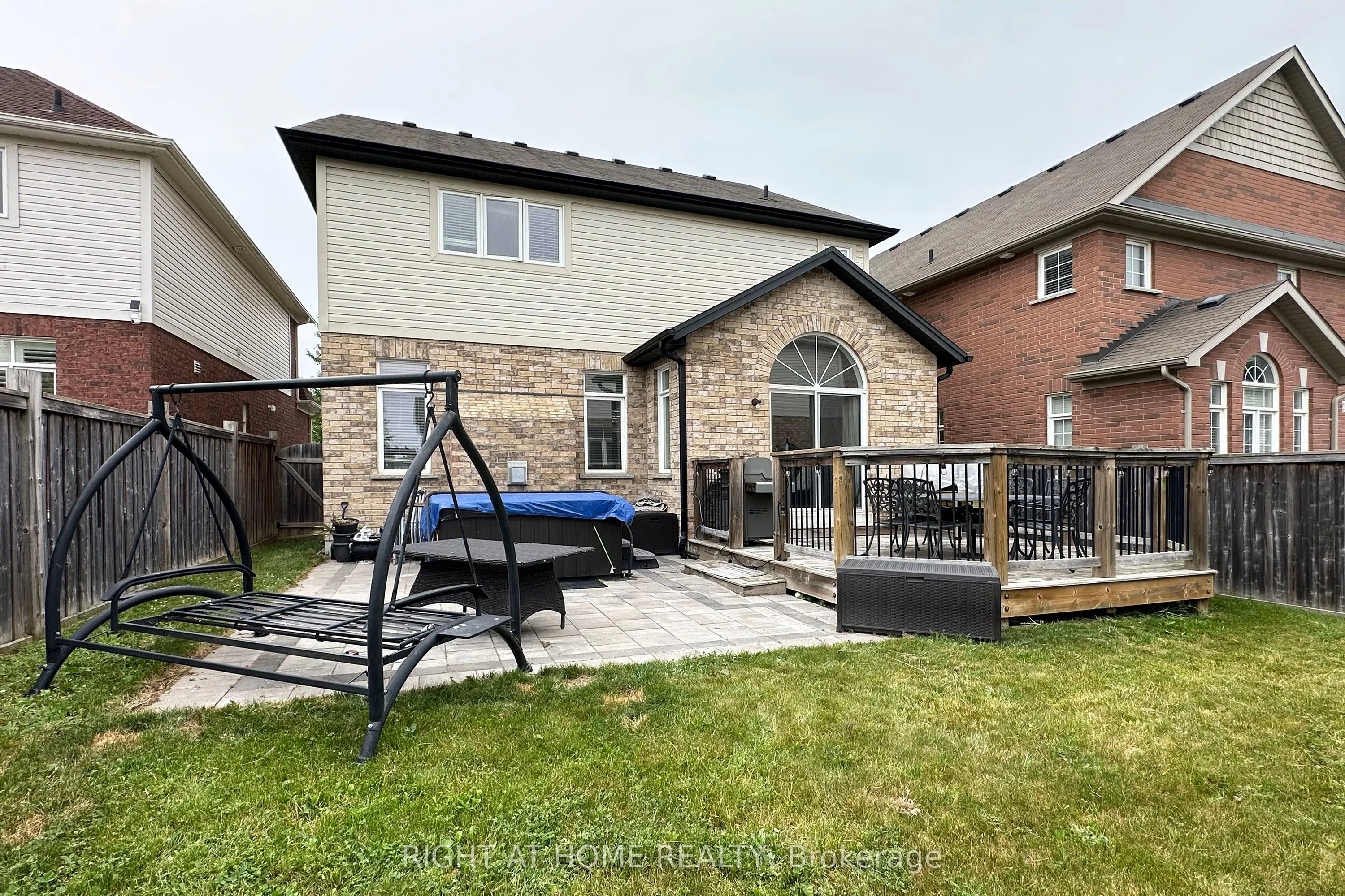 99 Hockley Avenue