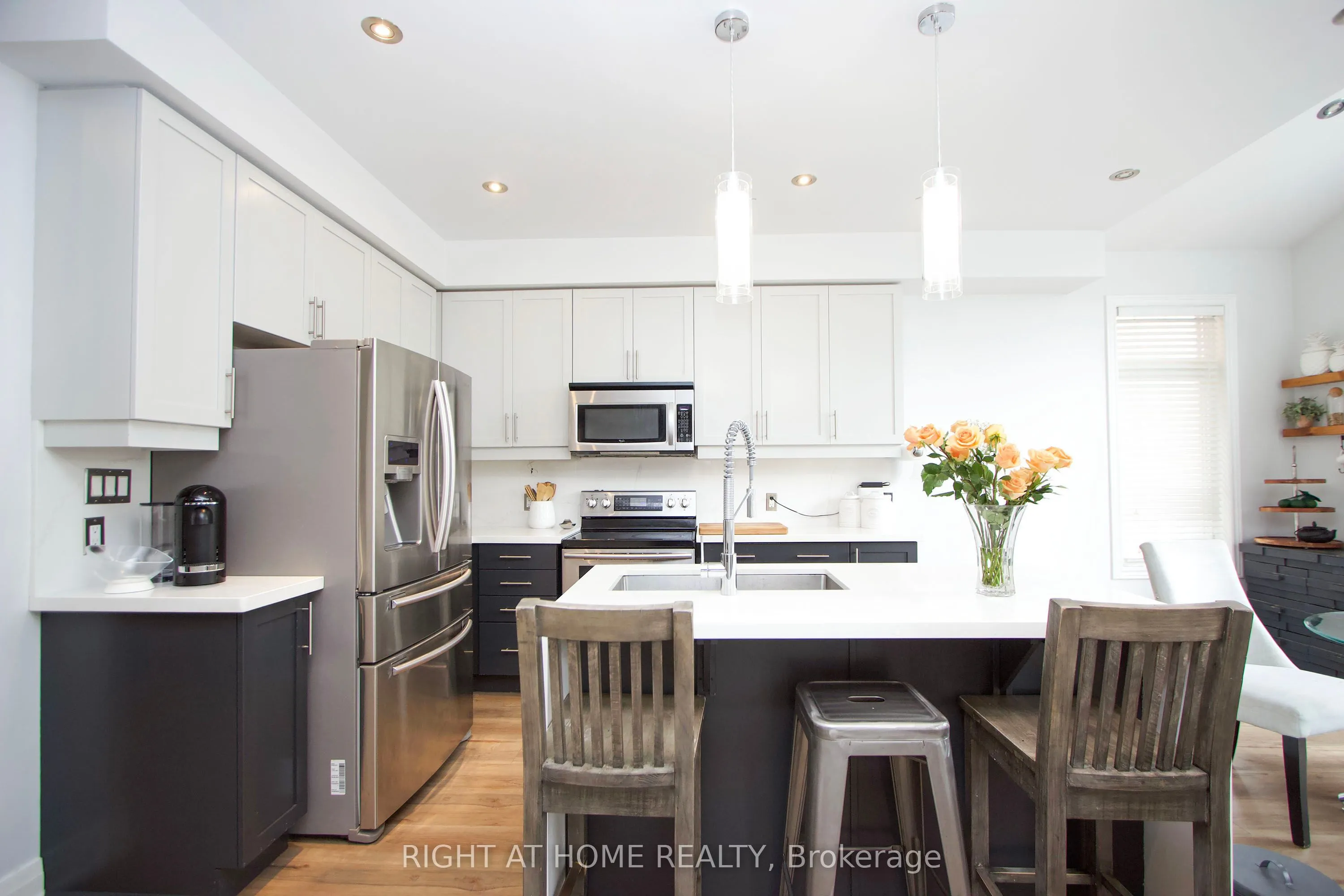 99 Hockley Avenue