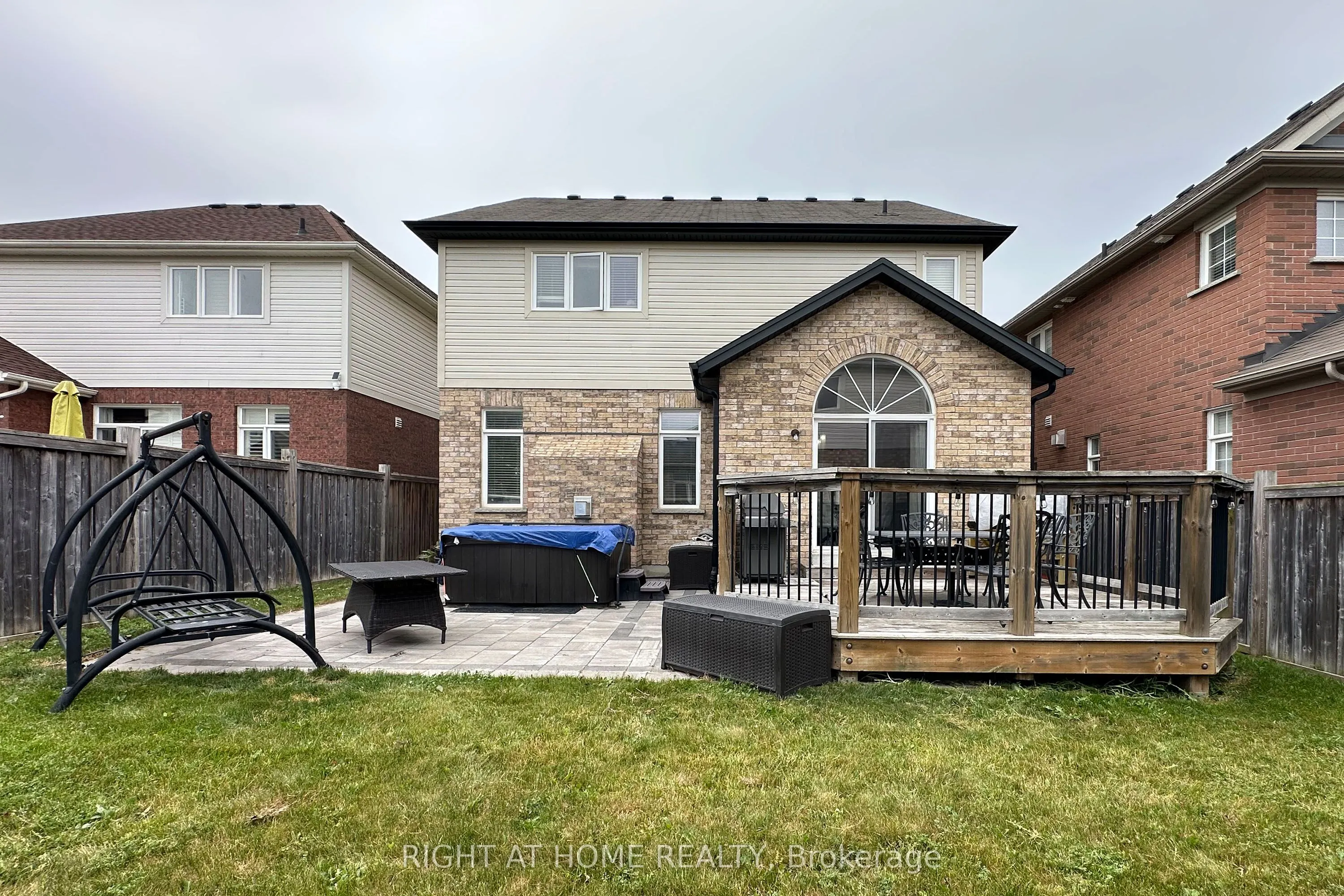 99 Hockley Avenue