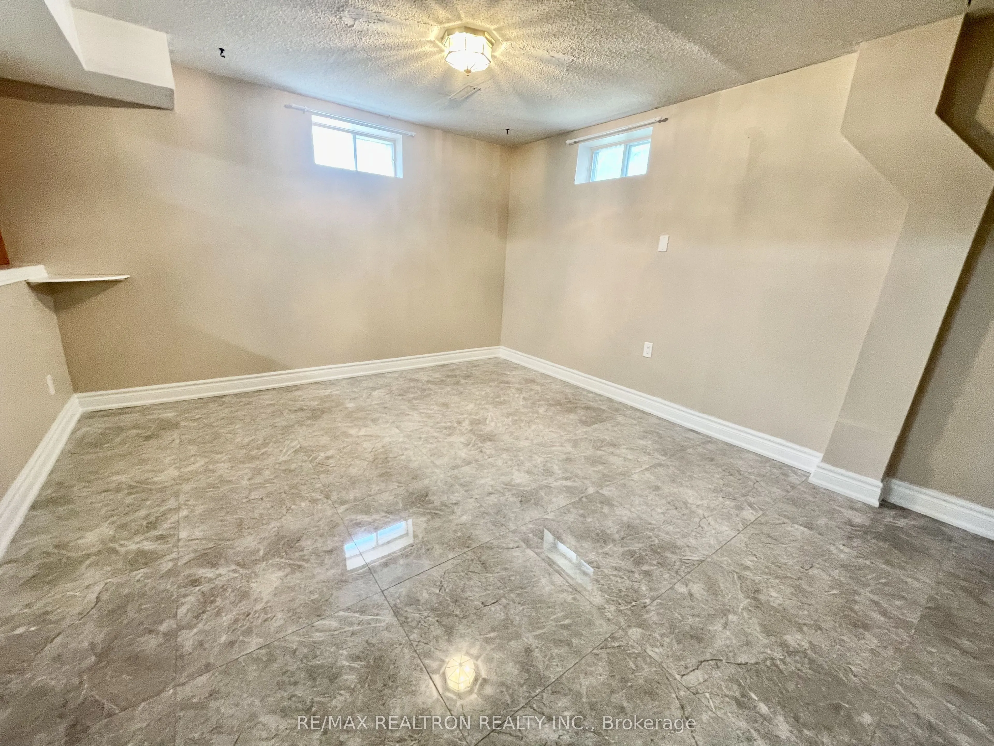 24 Coomer Crescent, #BSMT