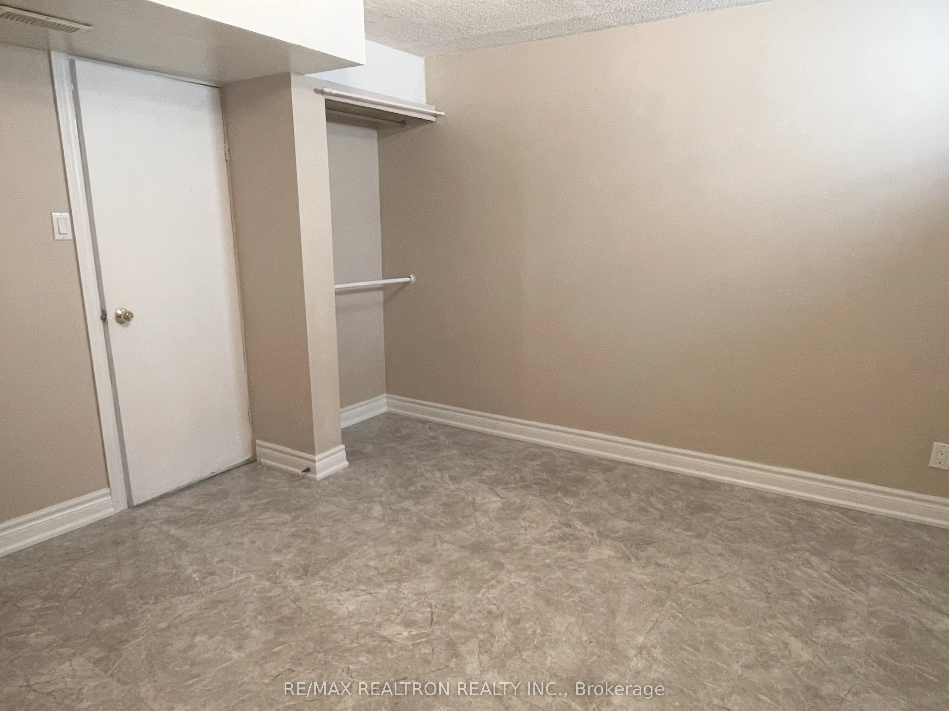 24 Coomer Crescent, #BSMT