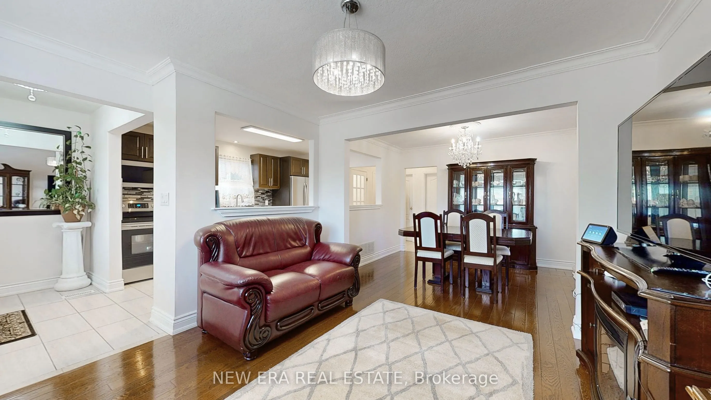 1 Fairbourne Crescent