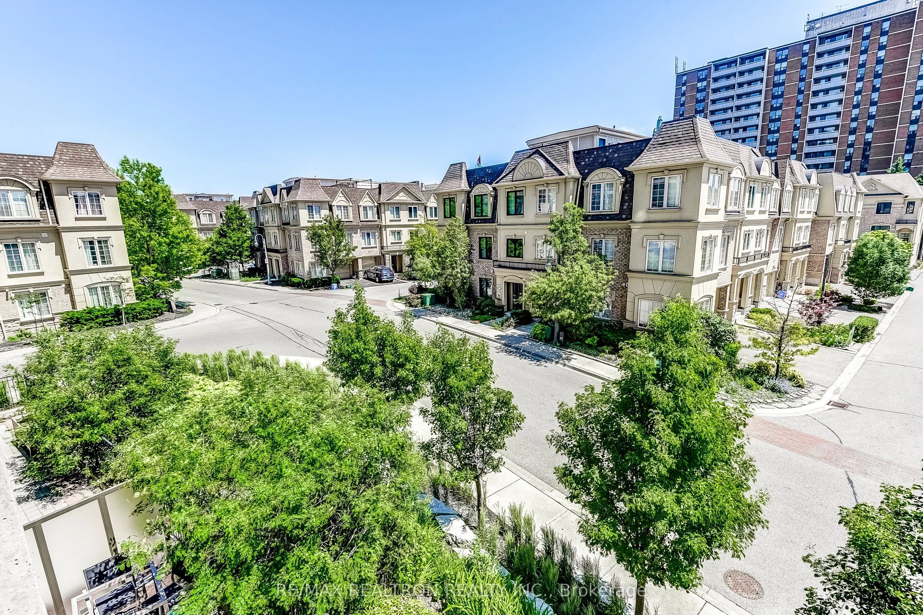 1215 Bayly Street, #205