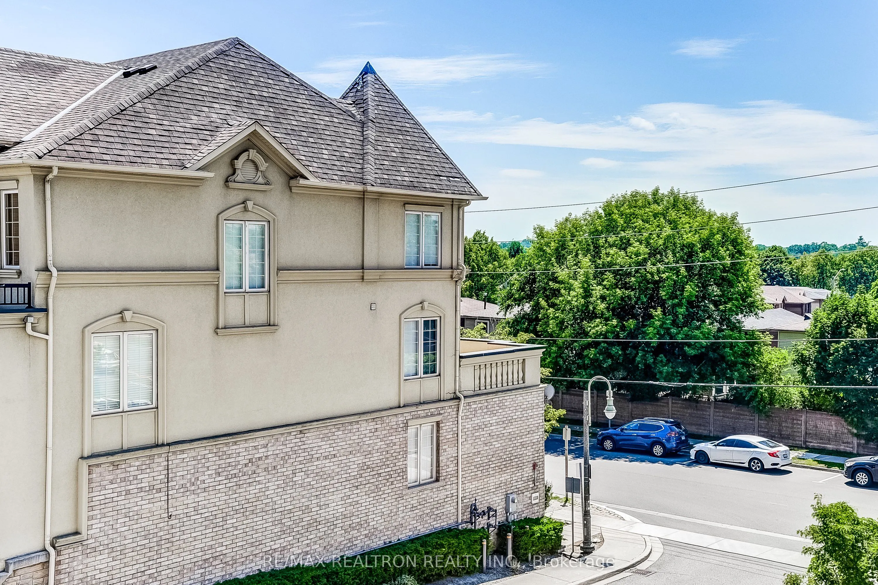 1215 Bayly Street, #205
