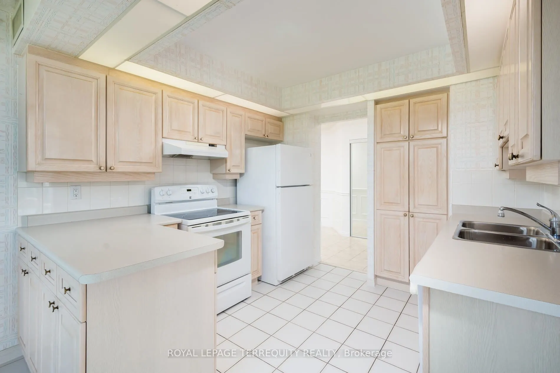 10 Guildwood Parkway, #629