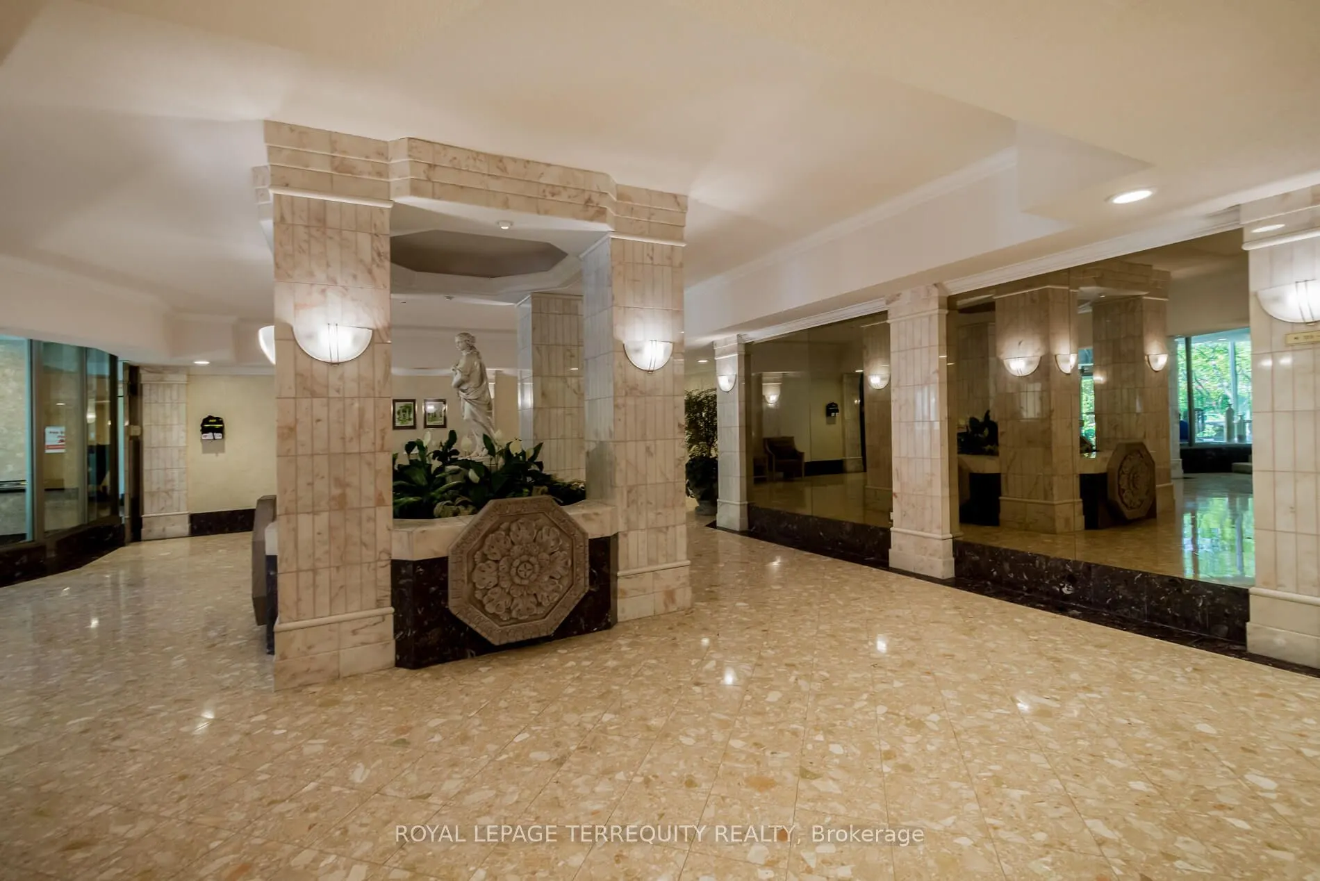 10 Guildwood Parkway, #629