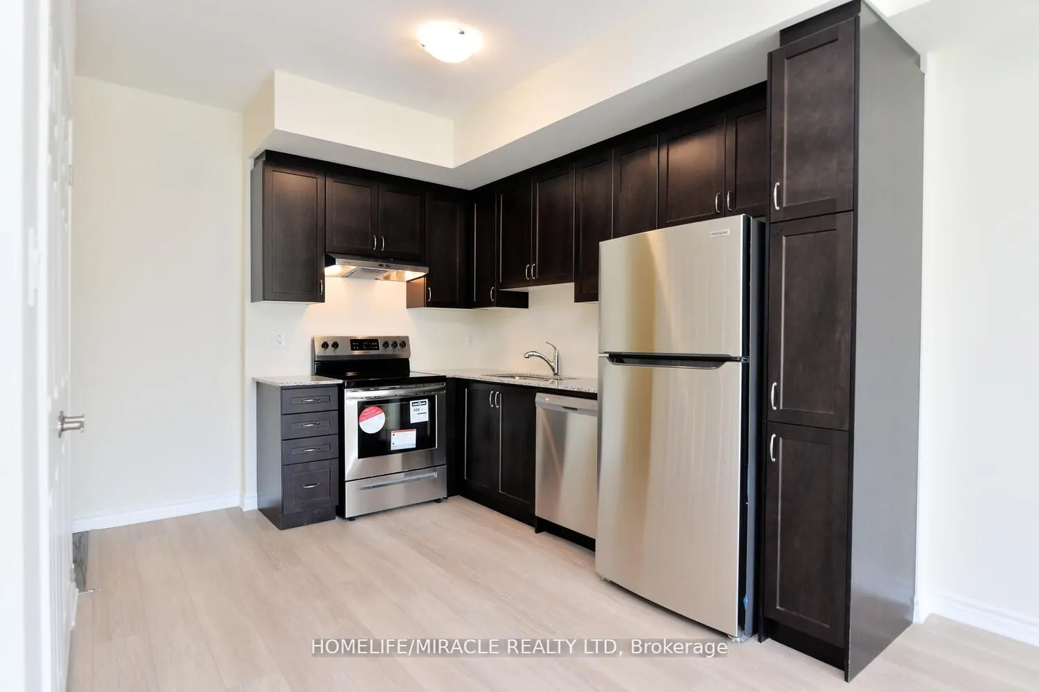 1081 Danforth Road E, #113