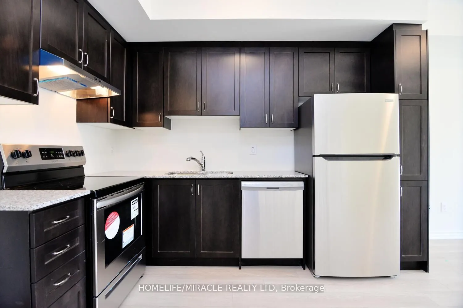 1081 Danforth Road E, #113