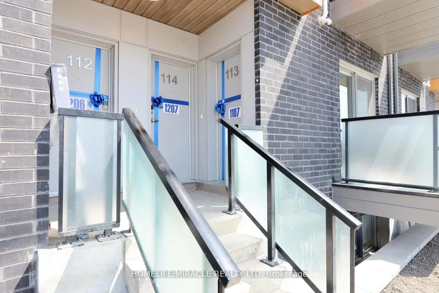 1081 Danforth Road E, #113