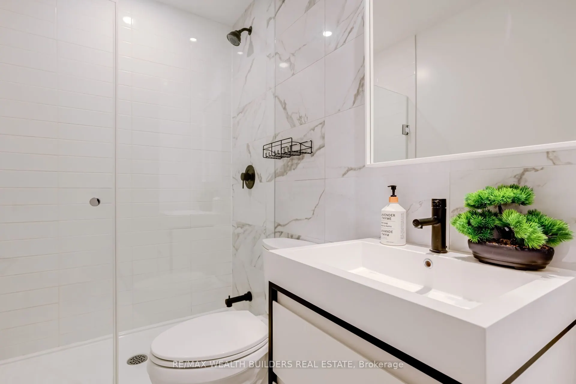 150 Logan Avenue, #444
