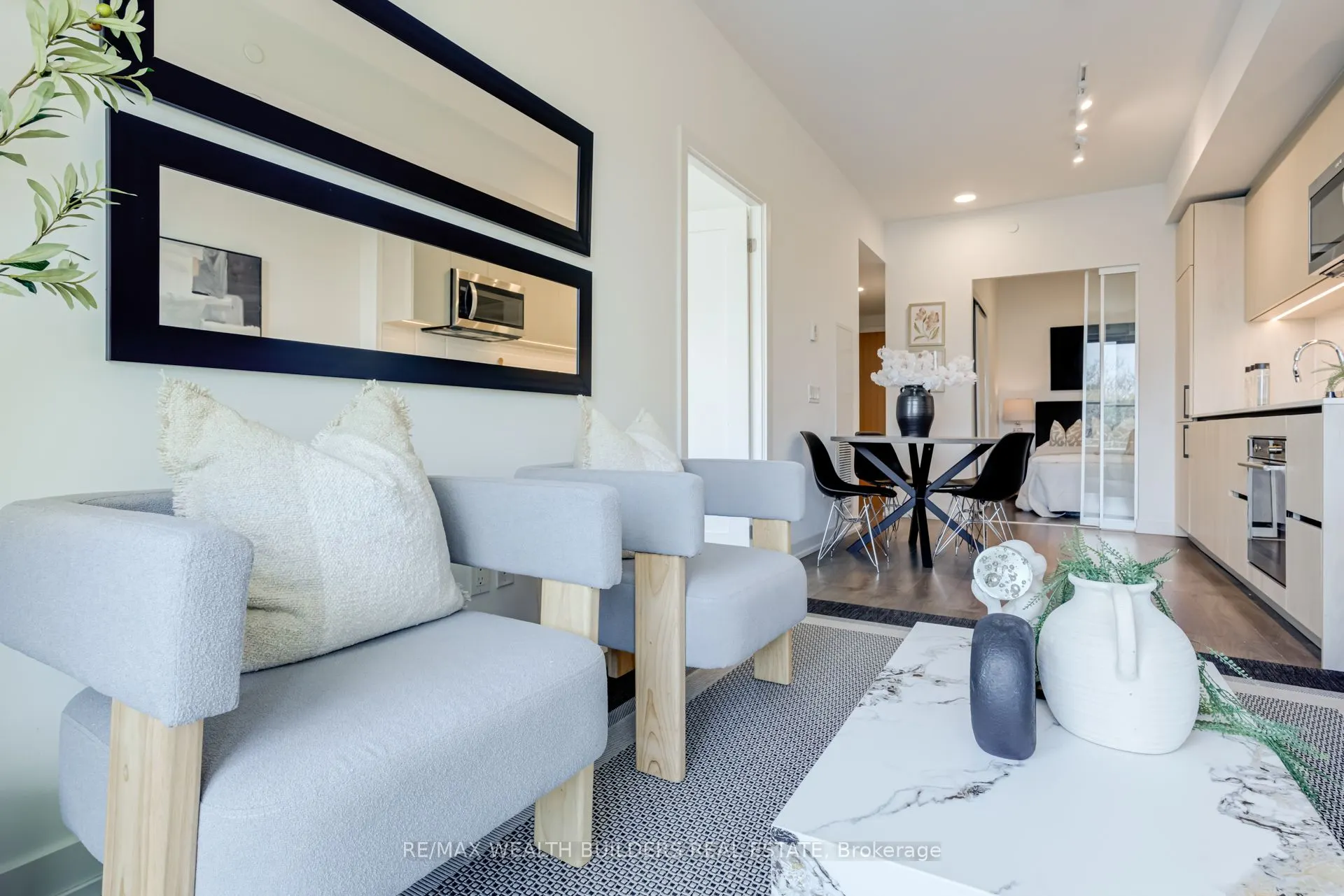 150 Logan Avenue, #444