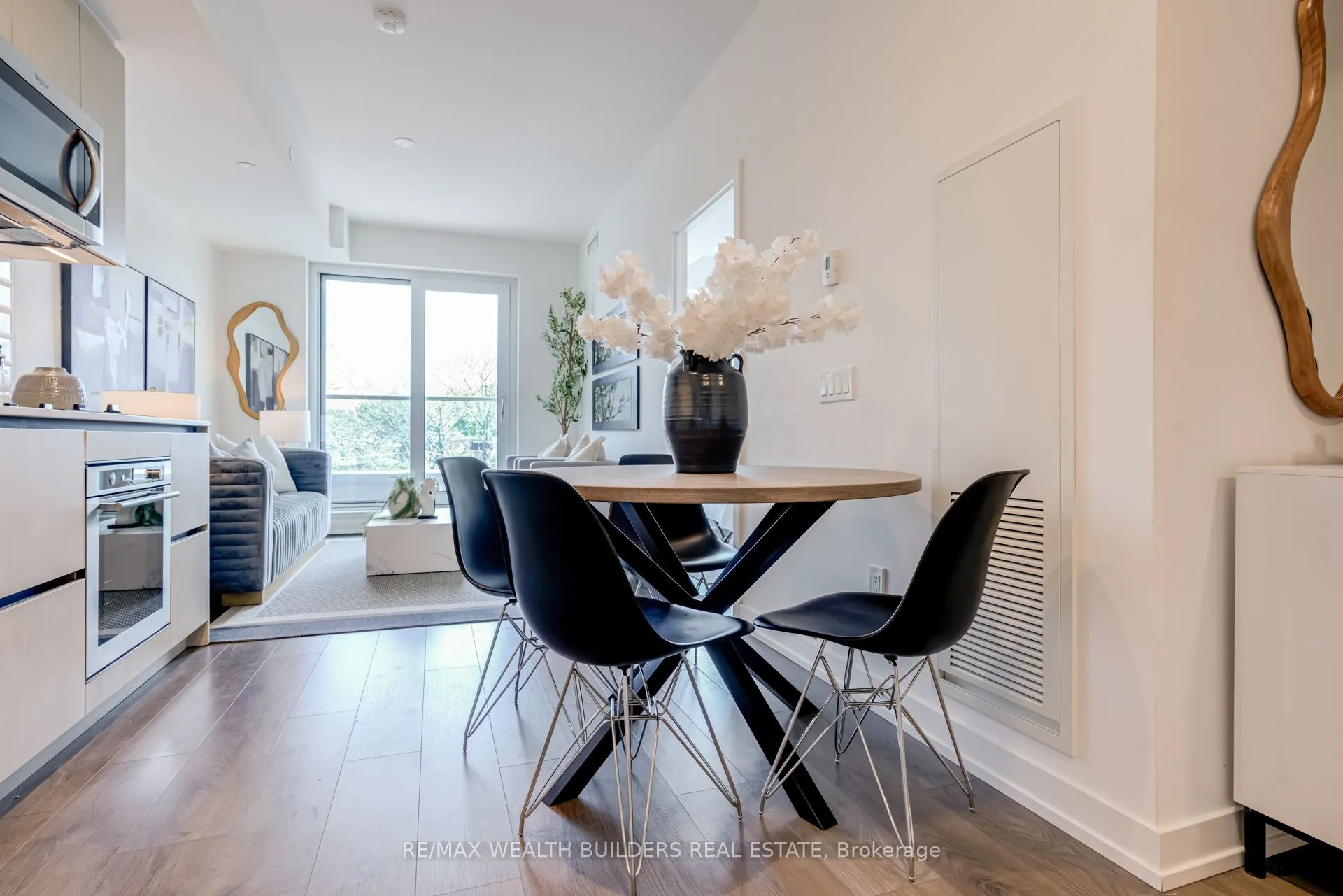 150 Logan Avenue, #444