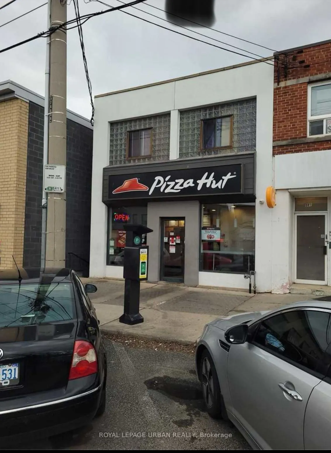 985 Coxwell Avenue, #1 B