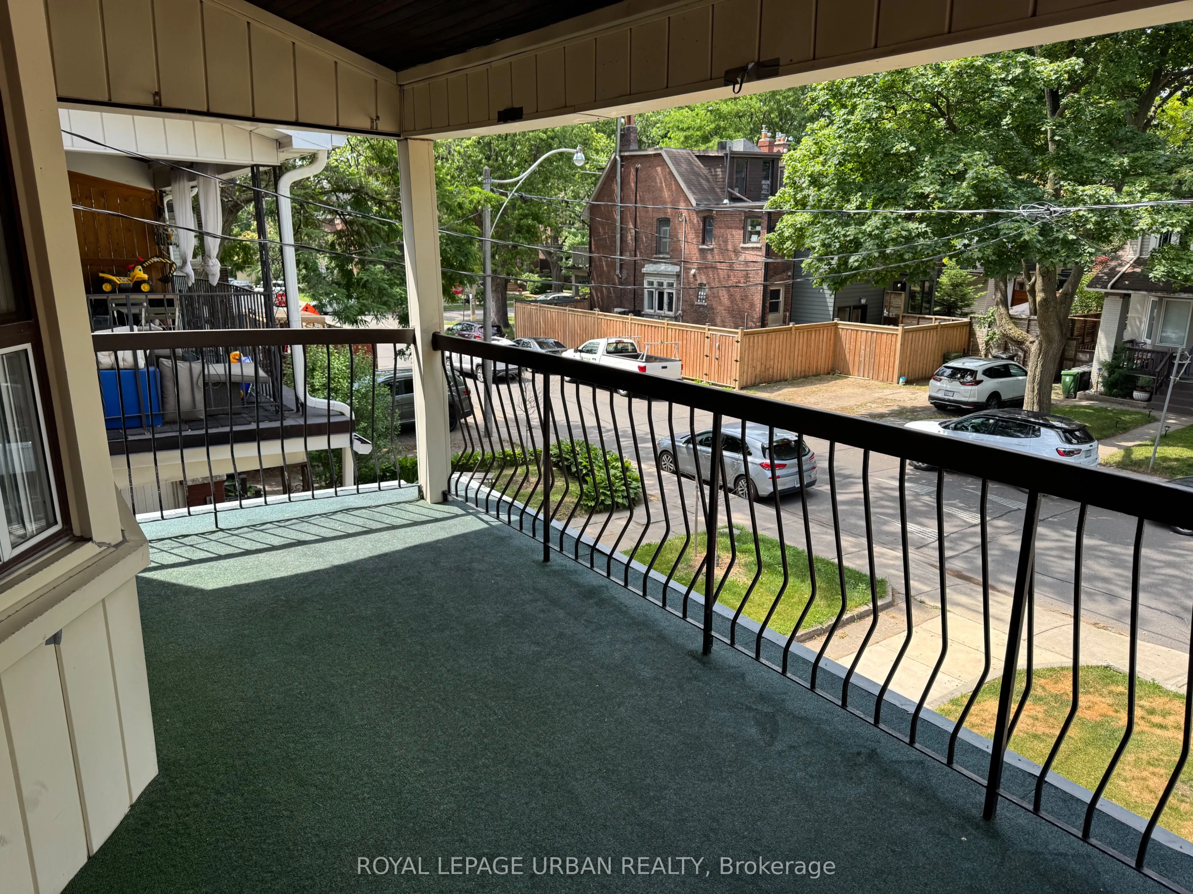 919 Carlaw Avenue, #2nd Floor