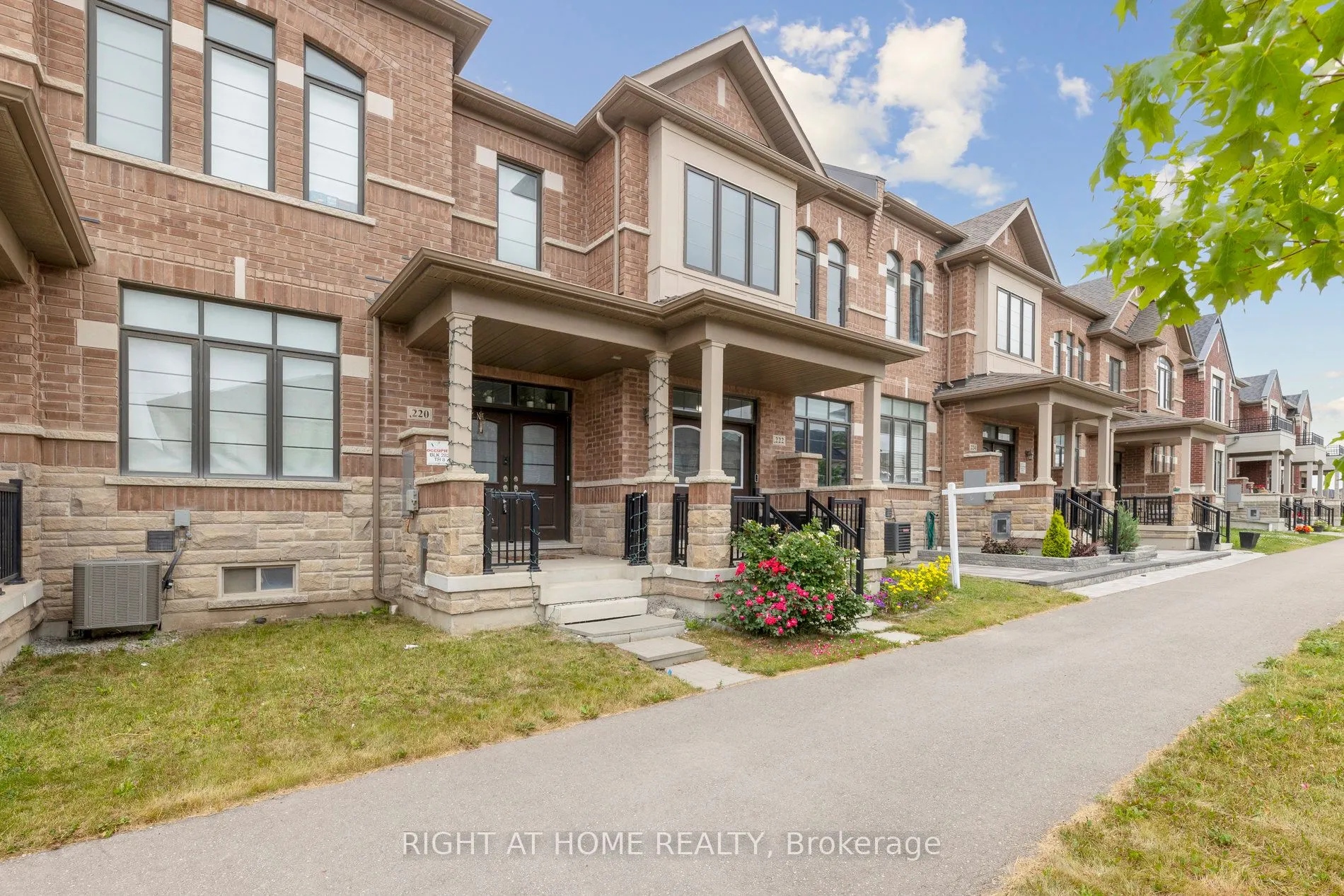 222 Coronation Road